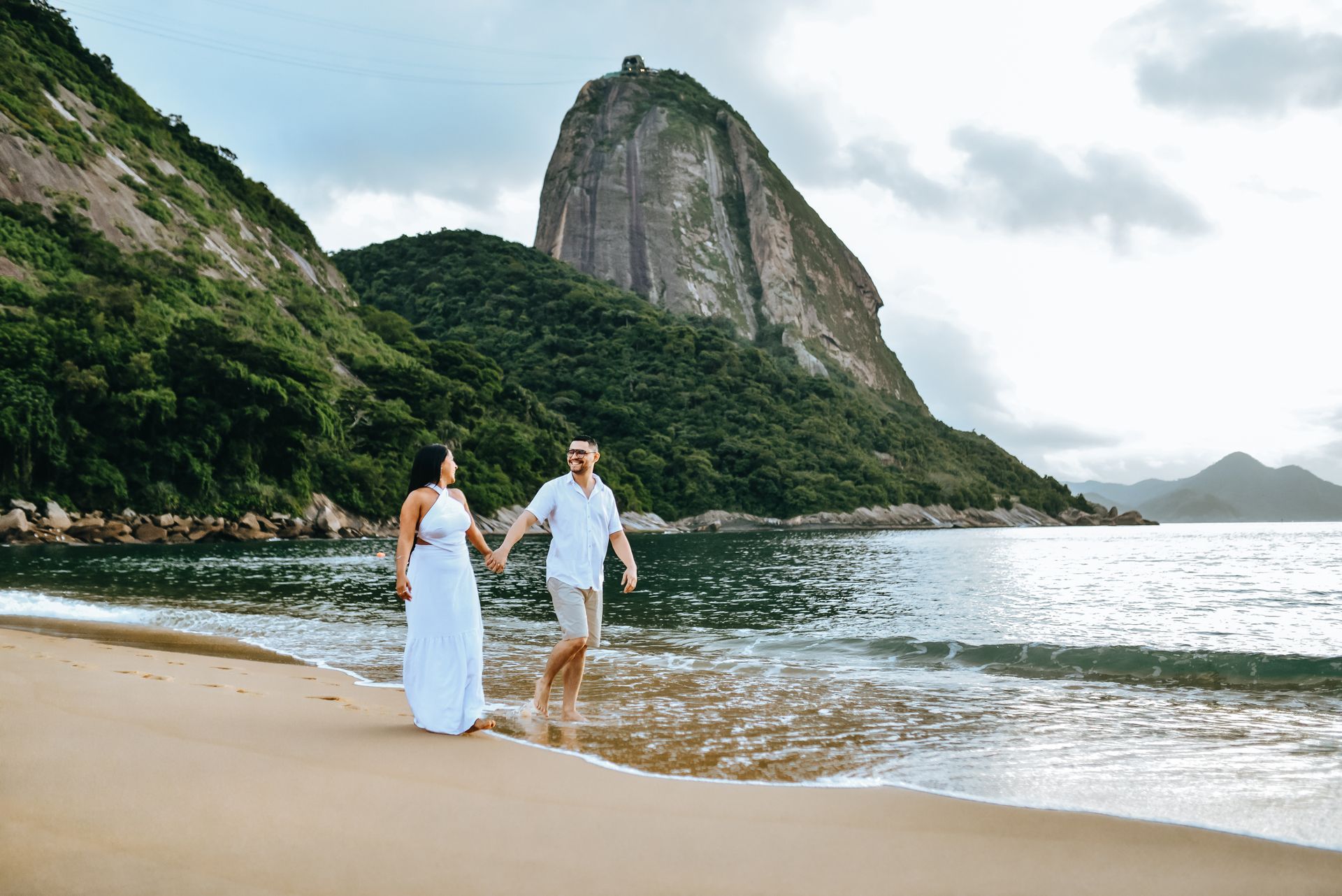 "Juntos na Jornada: Ensaio Pré-Wedding de Rebeca e Vinicius" - 2 - 7