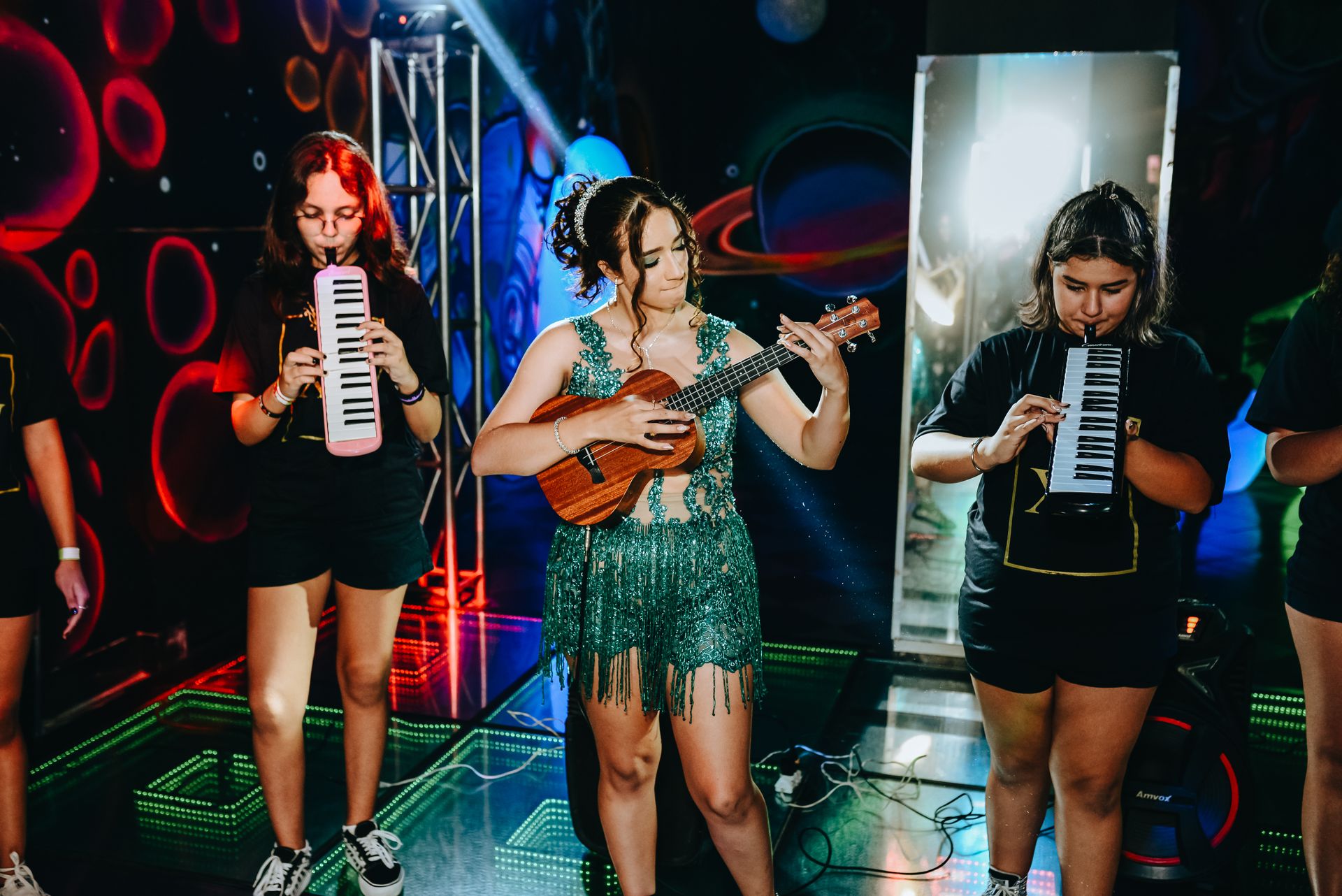 A Celebração Inesquecível de Carol: Uma Noite de Sonhos e Magia - 2 - 13