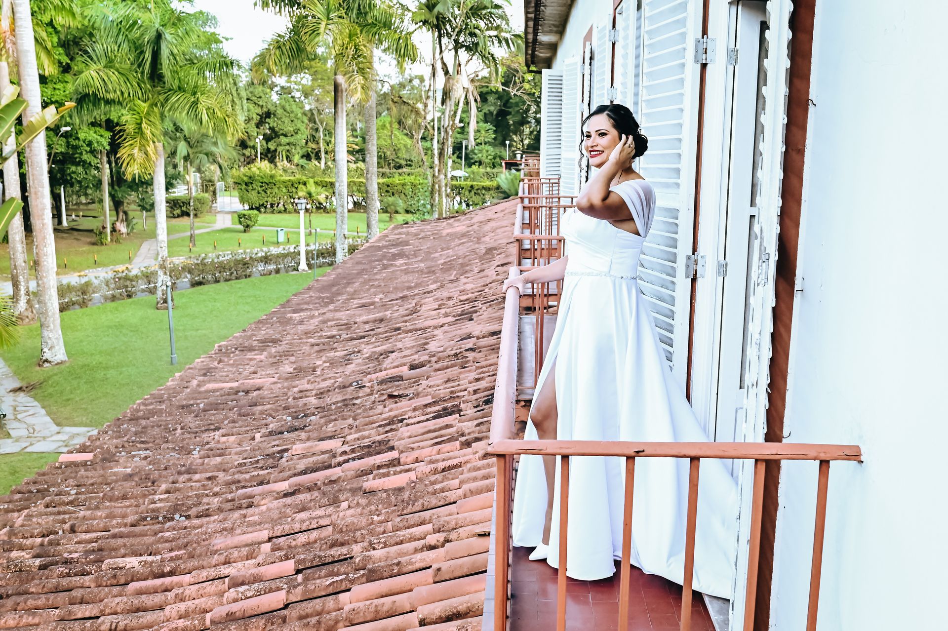 "Unidos para Sempre: Ludmila & Karim - Memórias de Amor" - 2 - 14