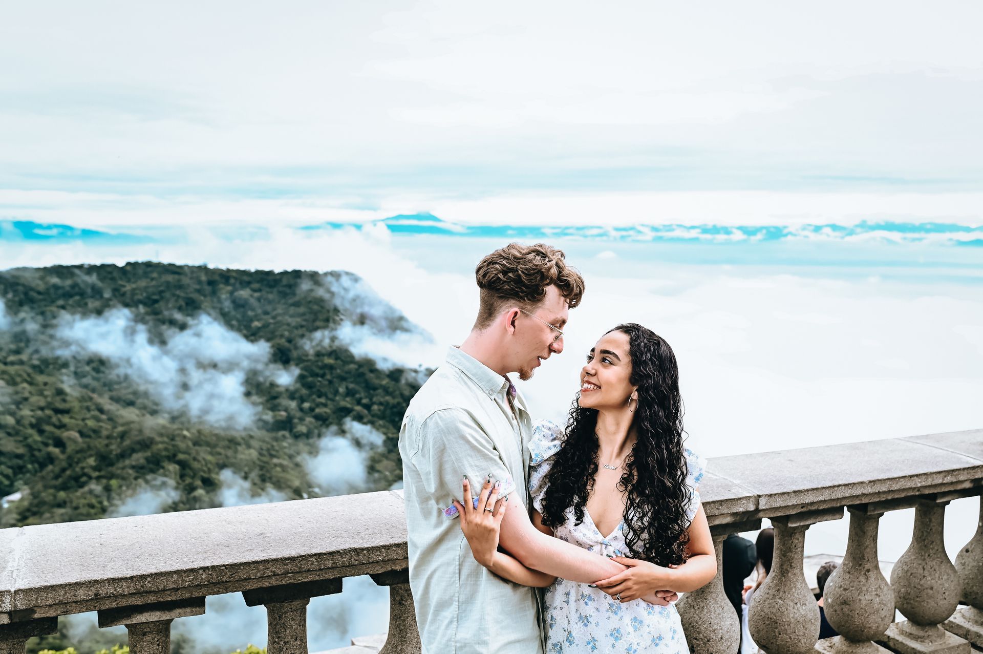 "Amor ao Redentor: Um Pedido de Casamento Inesquecível no Coração do Rio" - 2 - 3