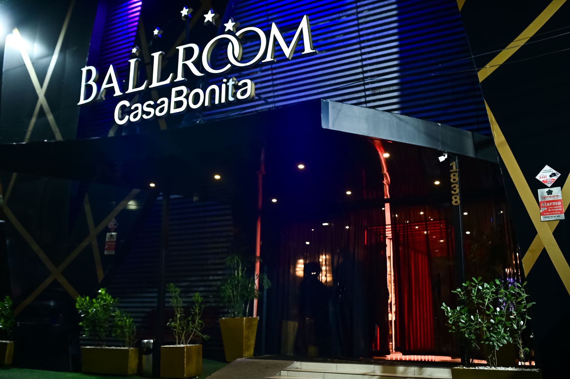 “Bárbara: Um Conto de 15 Primaveras”? - 2 - 14