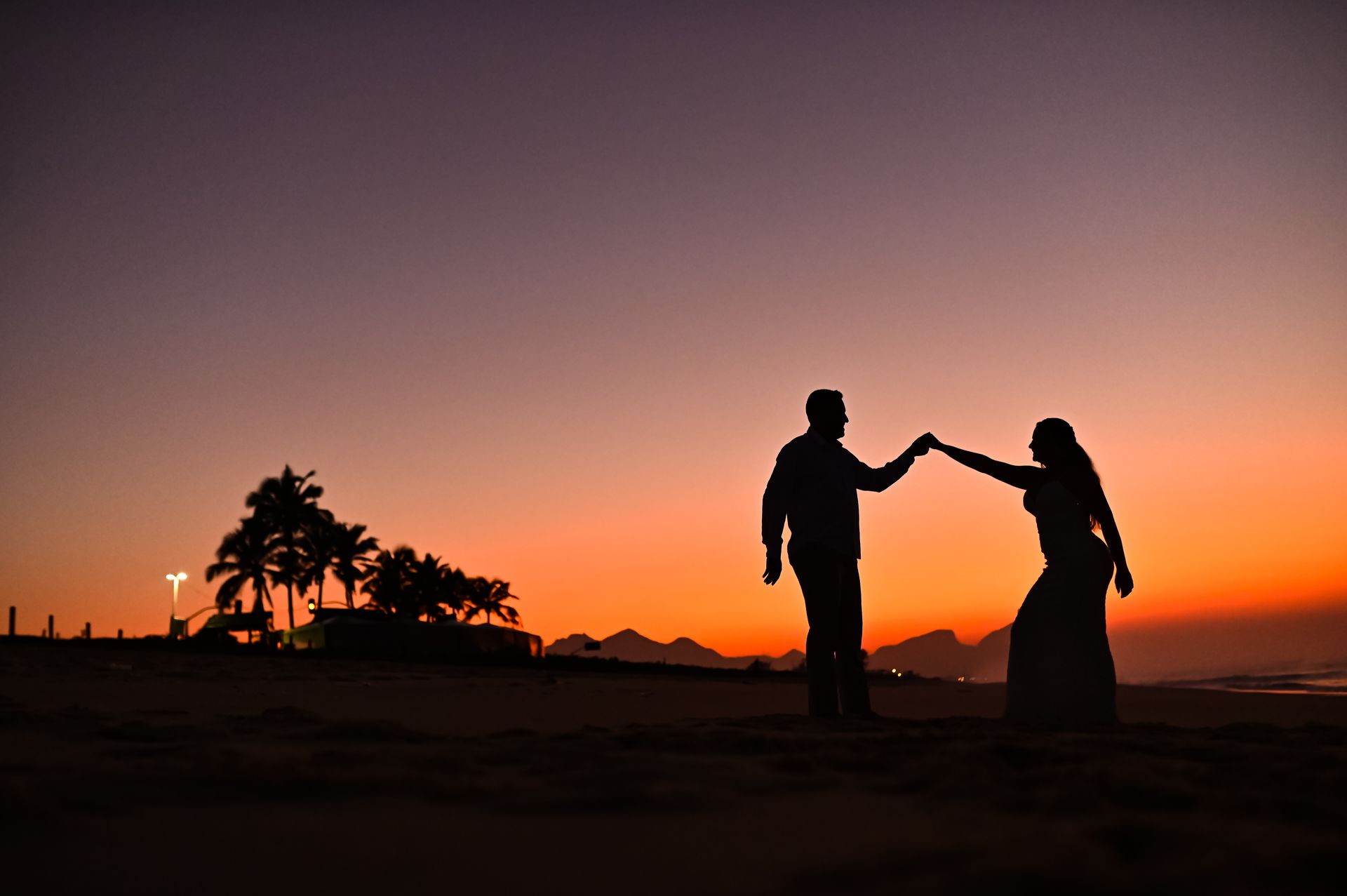 “Amor ao Ar Livre: O Ensaio de John e Gil” - 2 - 1