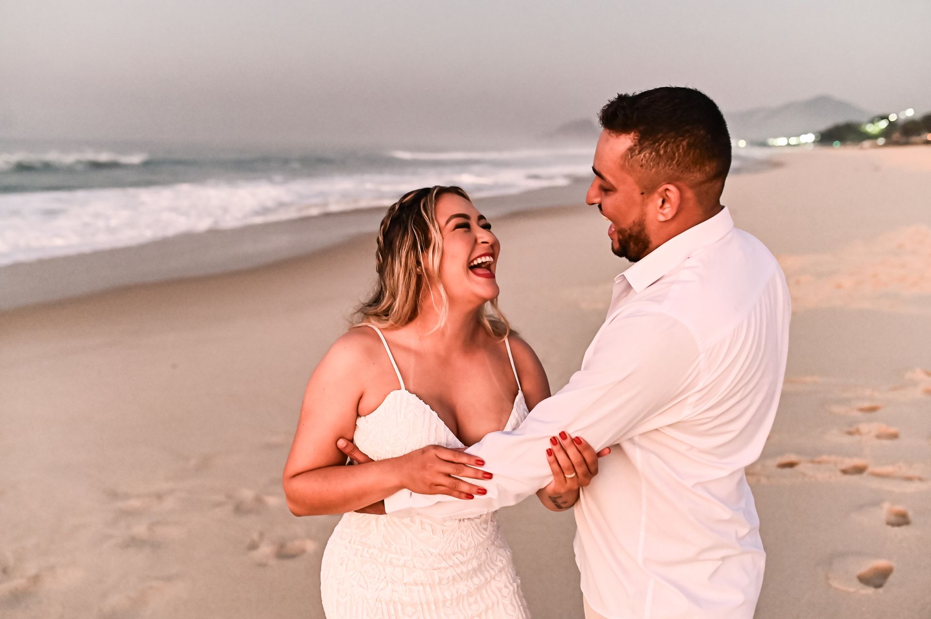 “Amor ao Ar Livre: O Ensaio de John e Gil” - 2 - 4