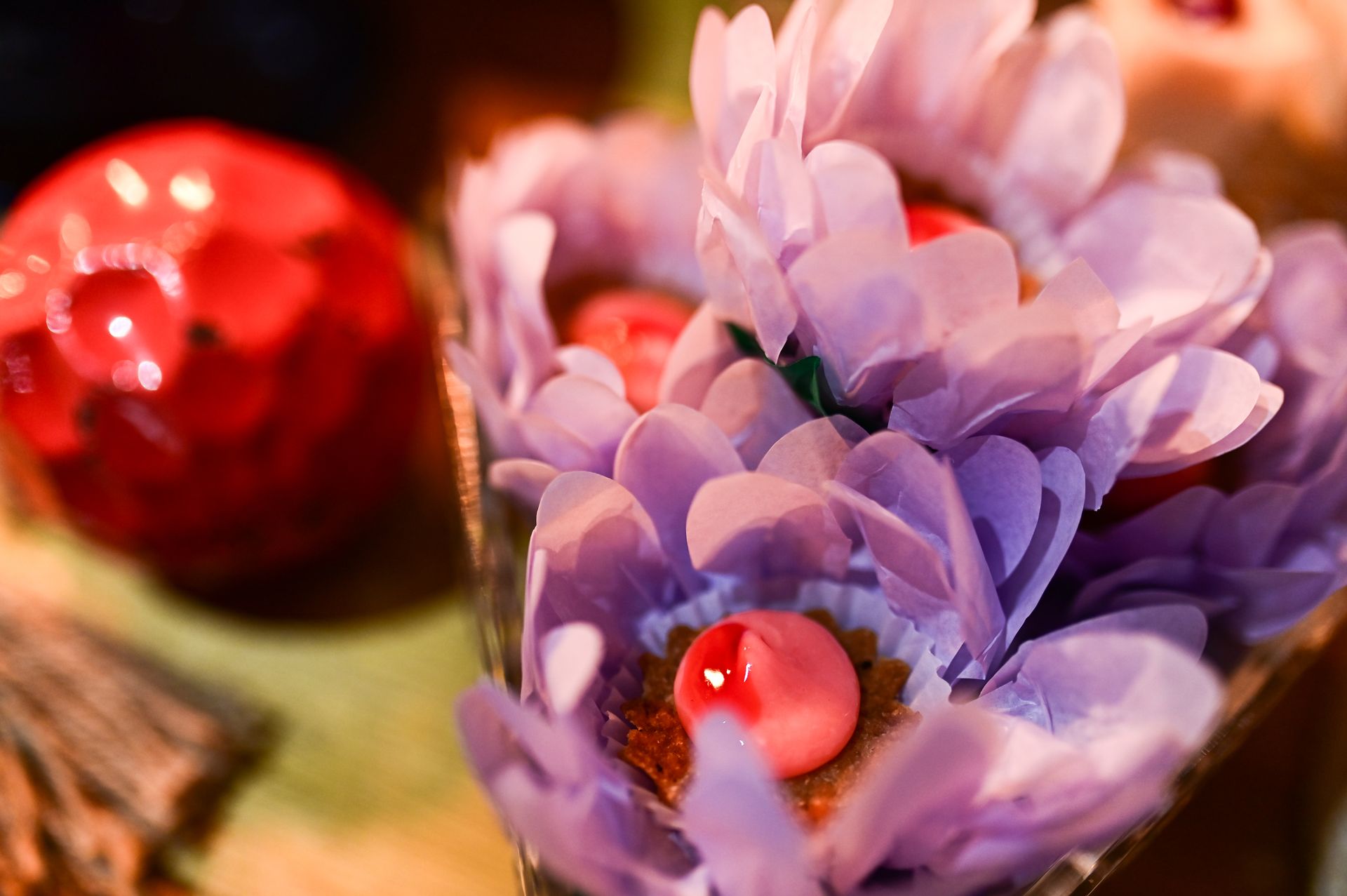 Amor Sob a Chuva: O Encantador Casamento de Roberta e Alessandro na Praia da Barra da Tijuca - 2 - 20
