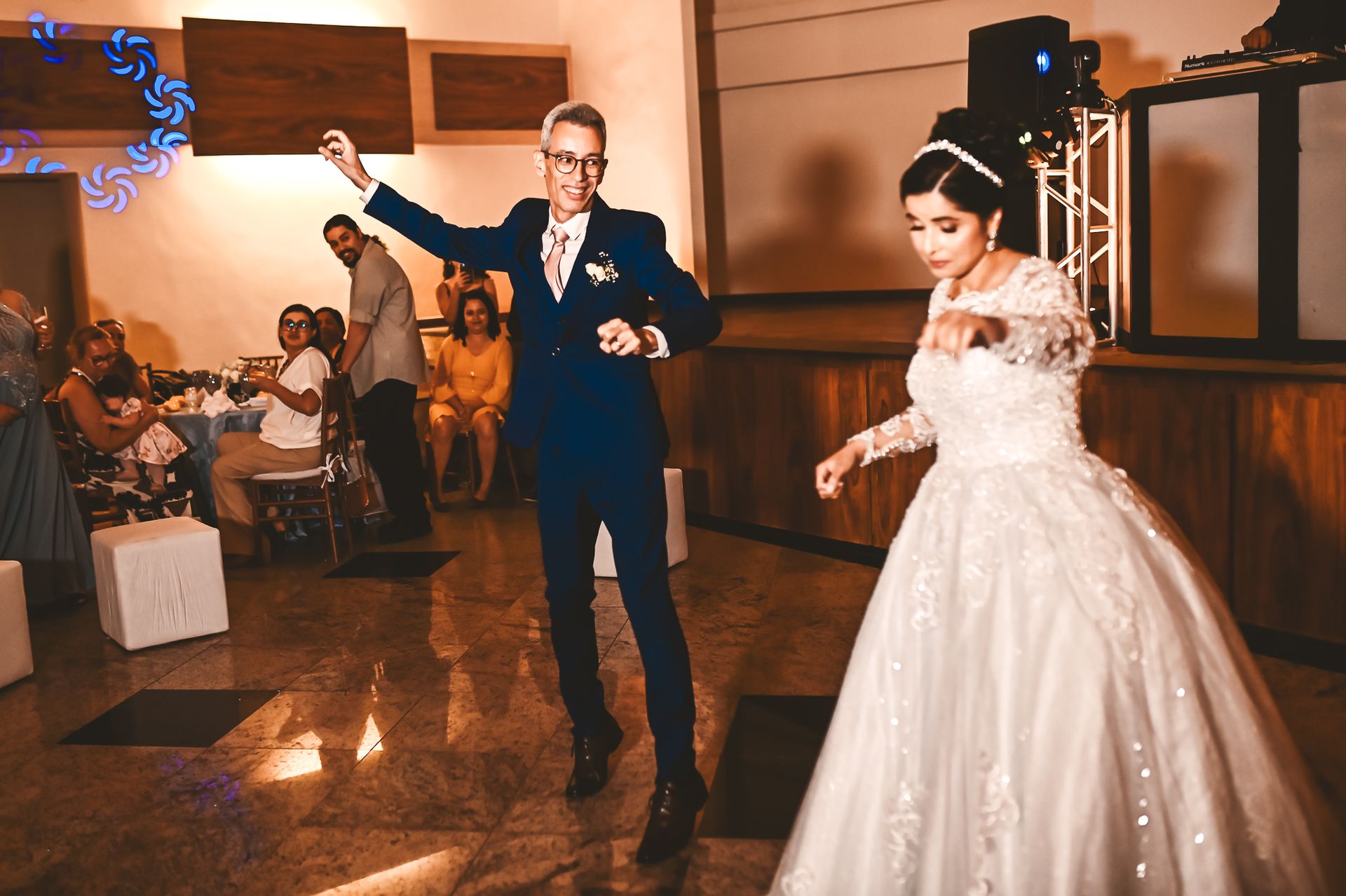 Amor e Fé: A União de Vagner e Joyce na Paróquia Santa Terezinha - 2 - 8