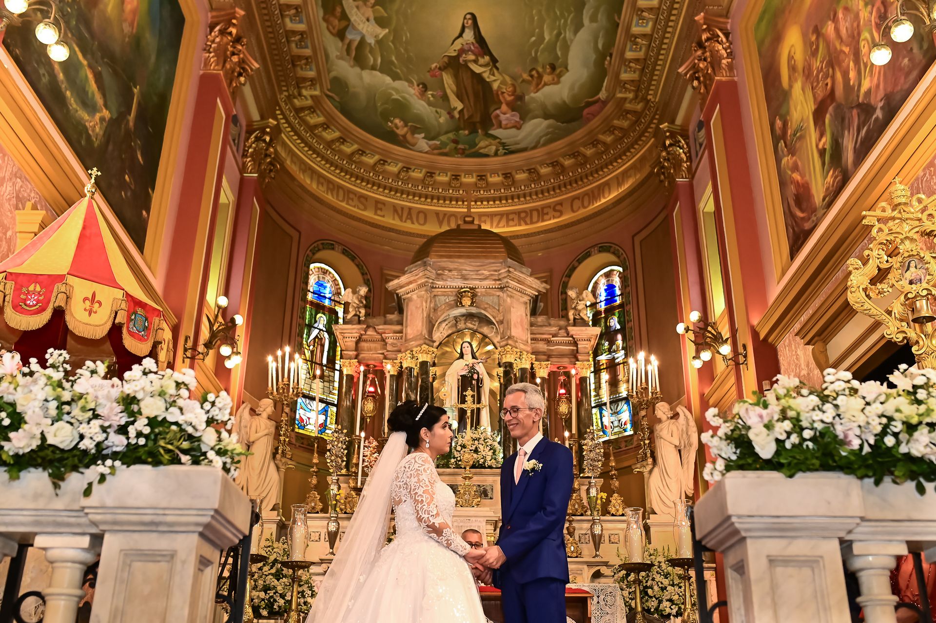 Amor e Fé: A União de Vagner e Joyce na Paróquia Santa Terezinha - 2 - 36