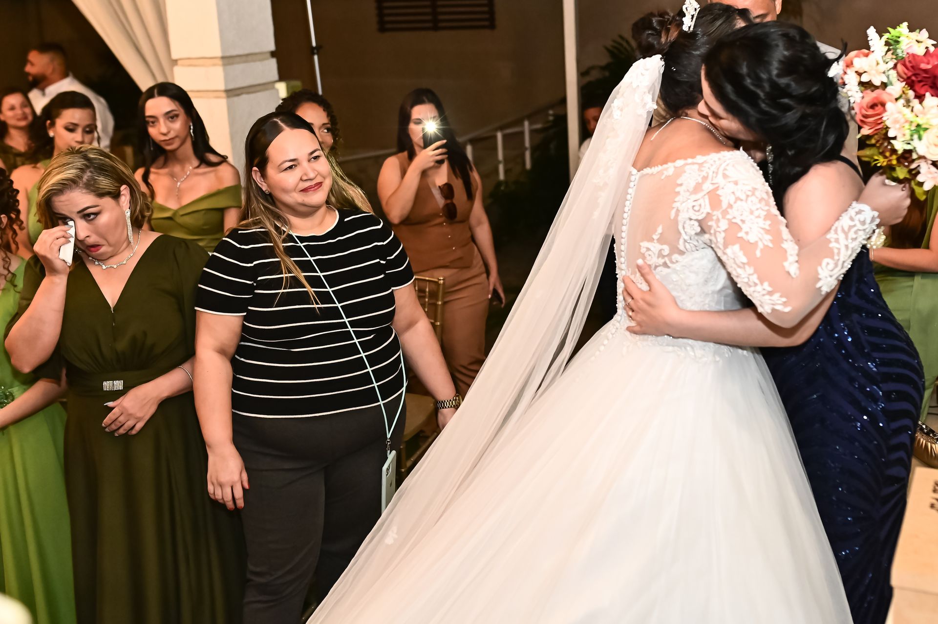 “Um Amor Abençoado: O Início de uma Jornada com Deus” - 2 - 10