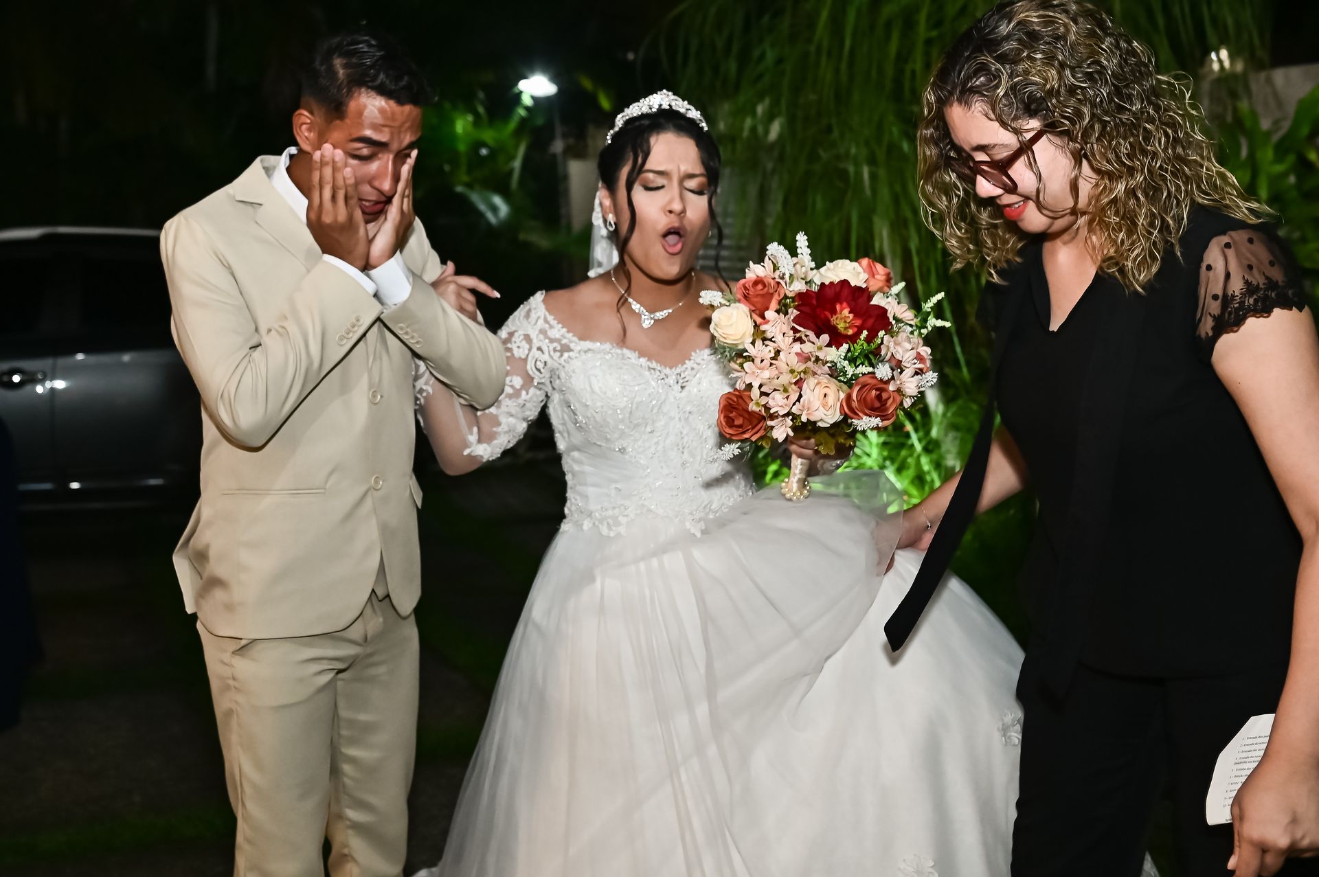 “Um Amor Abençoado: O Início de uma Jornada com Deus” - 2 - 12