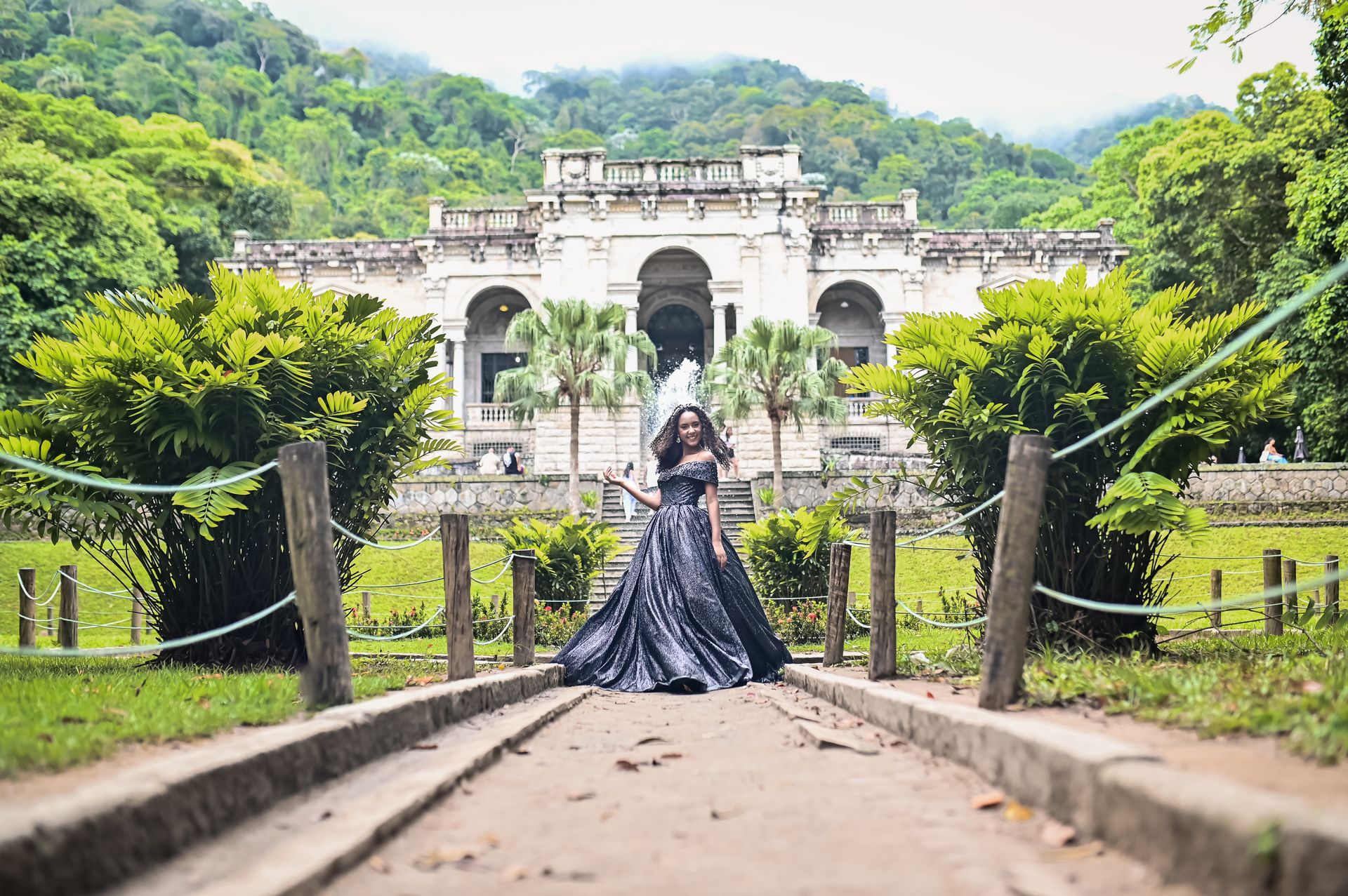 Encantos de Rayane: O Brilho de um Novo Ciclo - 2 - 7