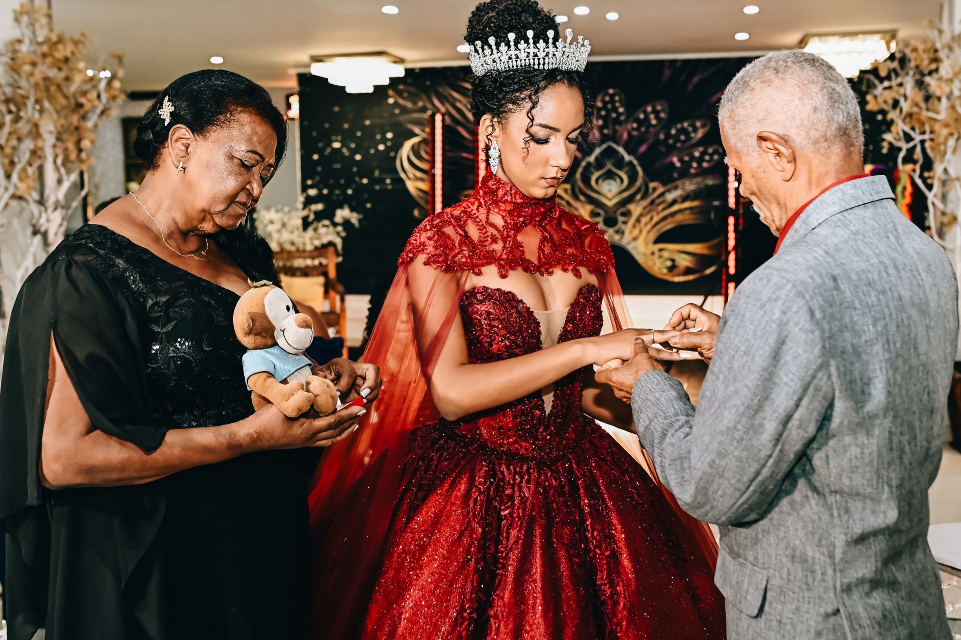 Rayane: Um Capítulo de Luz - 2 - 1