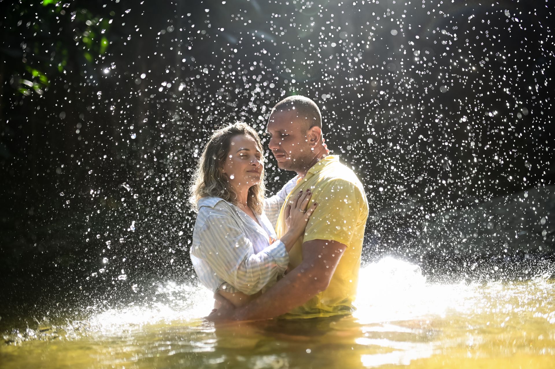 Onde a Natureza Abraça o Amor - 2 - 25