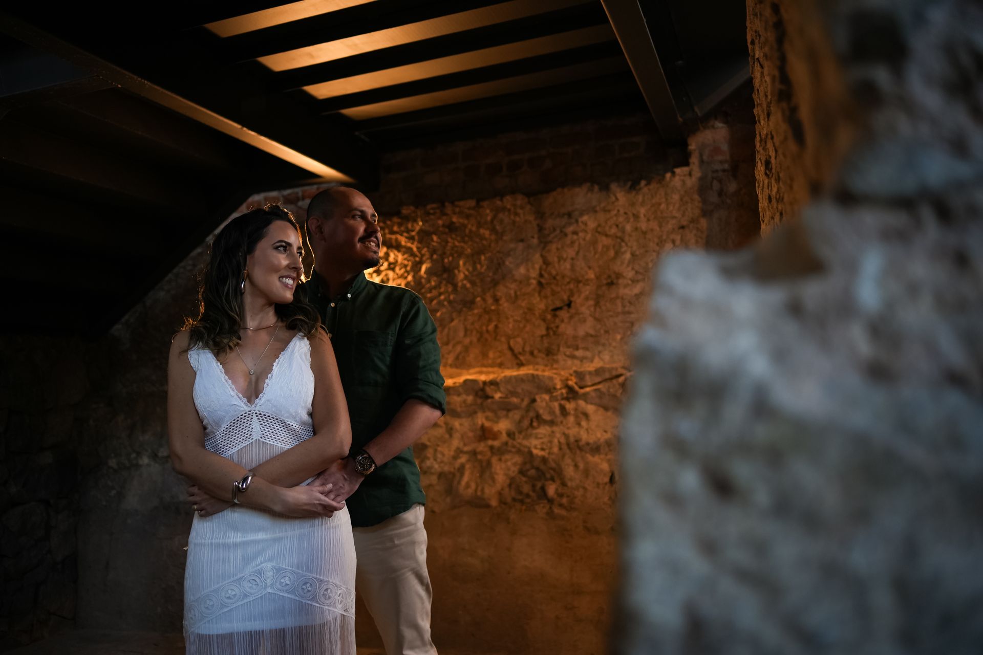 “Entre Ruínas e Céu Azul: O Amor de Clarissa & Gustavo” - 2 - 11