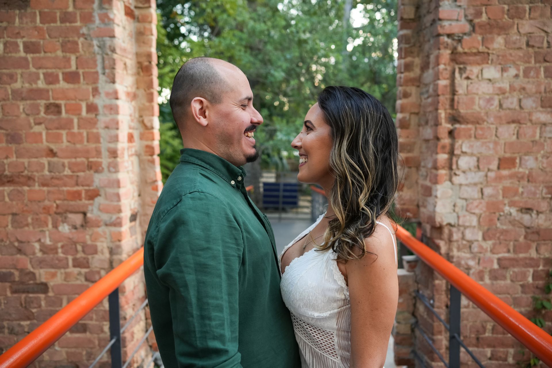 “Entre Ruínas e Céu Azul: O Amor de Clarissa & Gustavo” - 2 - 20