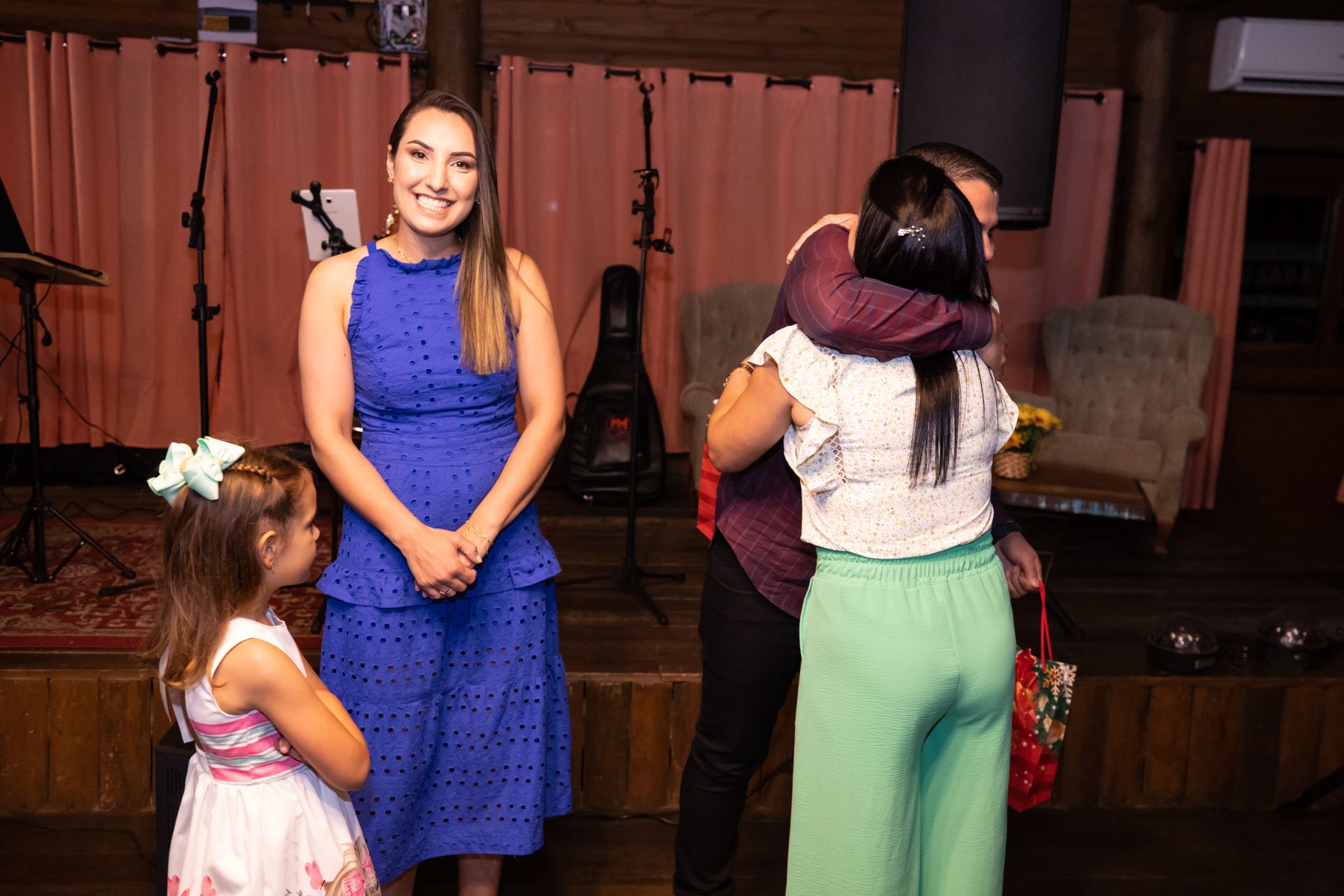 Ana Júlia - Confraternização - 2 - 0