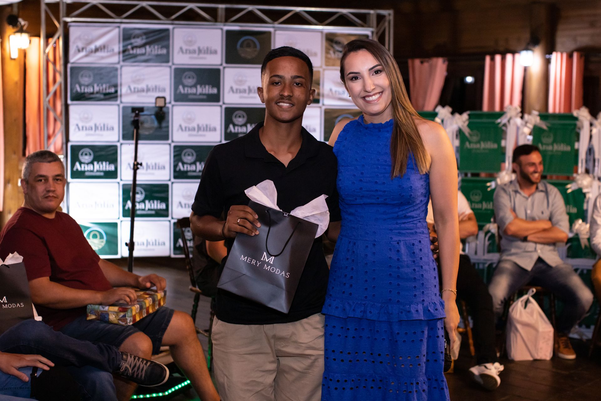 Ana Júlia - Confraternização - 2 - 1