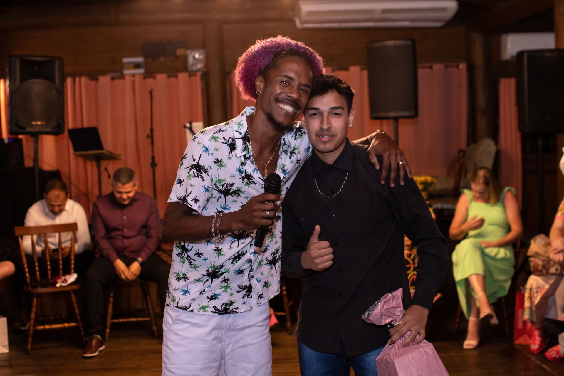 Ana Júlia - Confraternização - 2 - 1