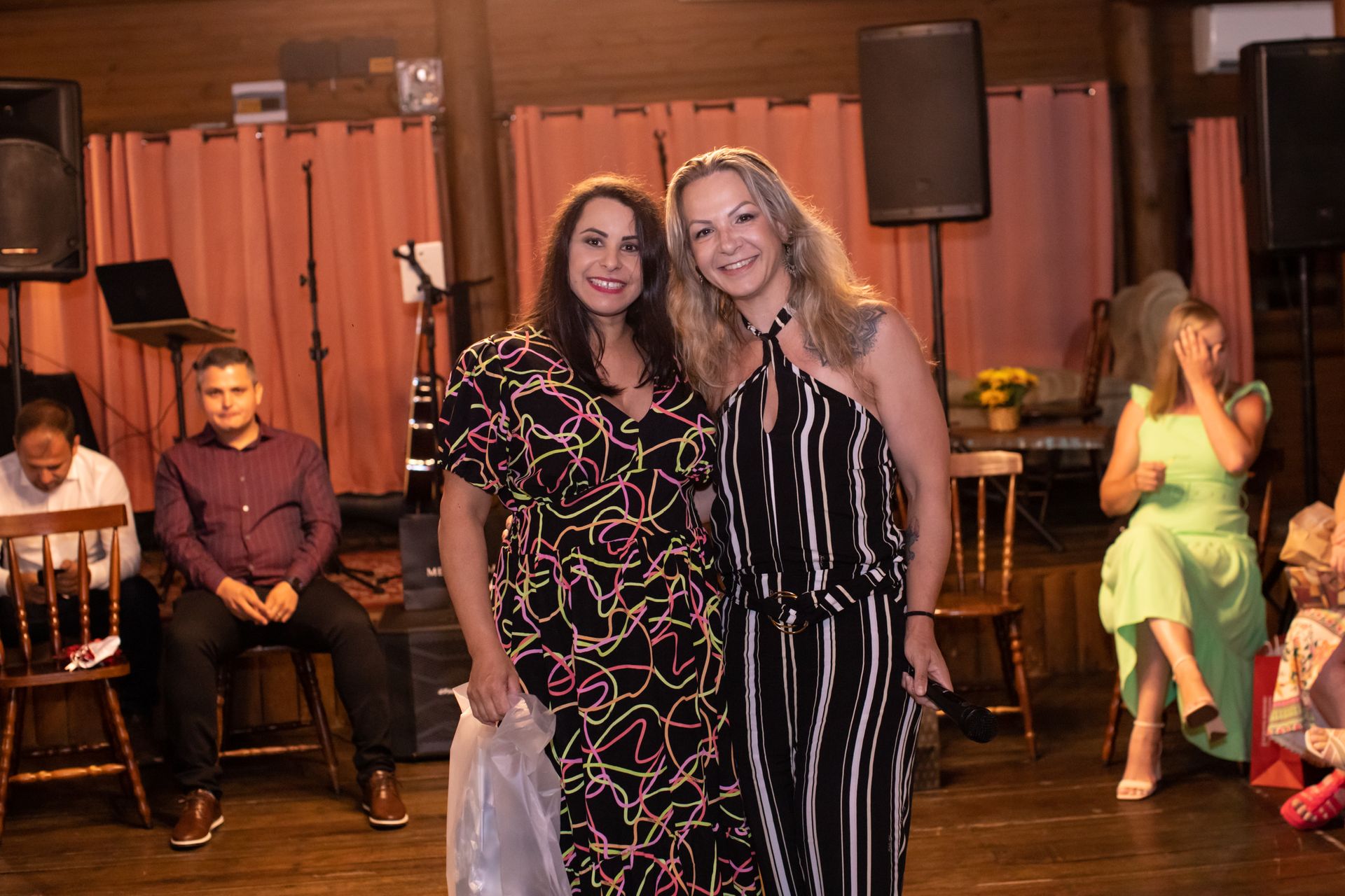 Ana Júlia - Confraternização - 2 - 1