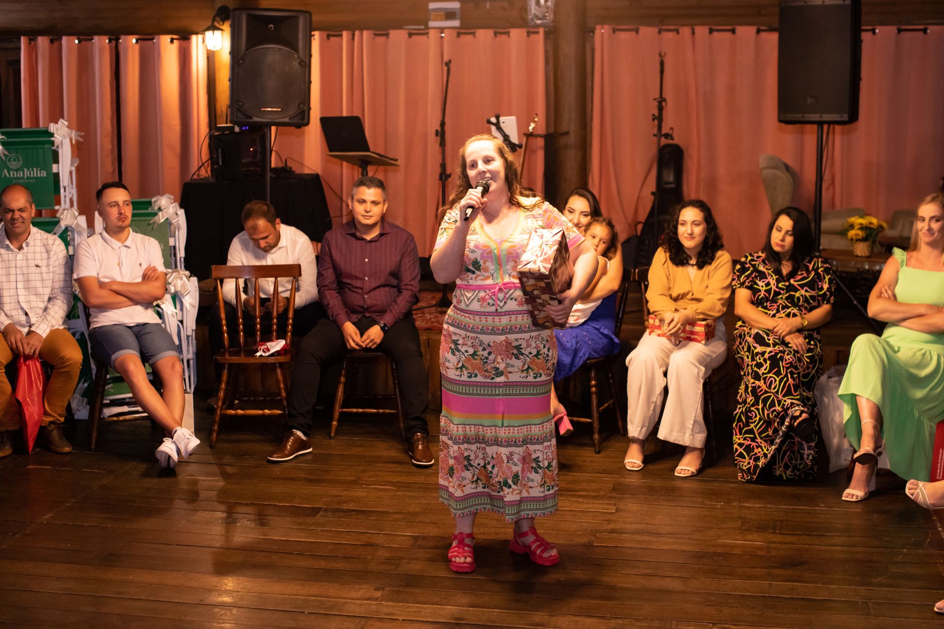 Ana Júlia - Confraternização - 2 - 0