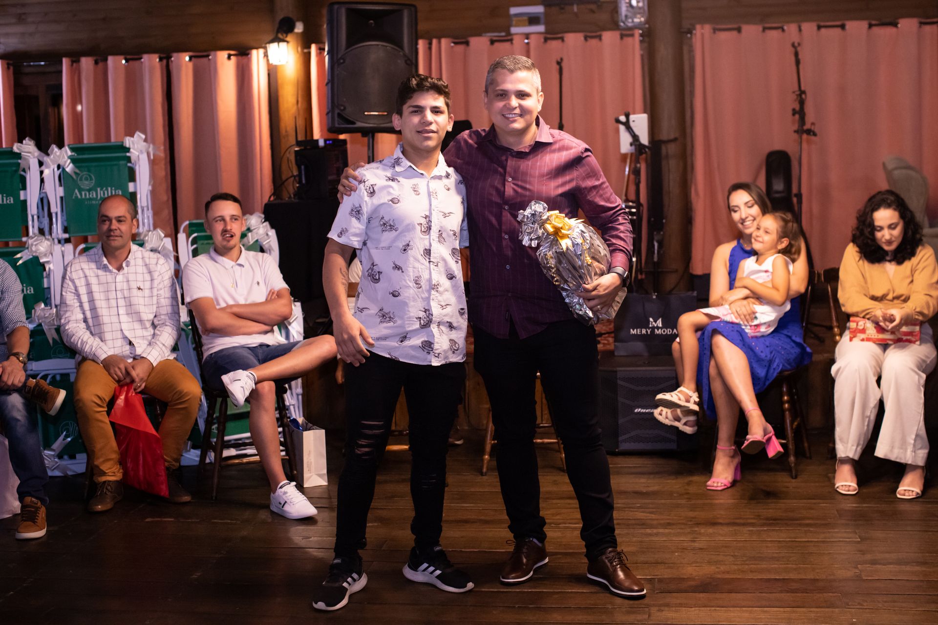 Ana Júlia - Confraternização - 2 - 2