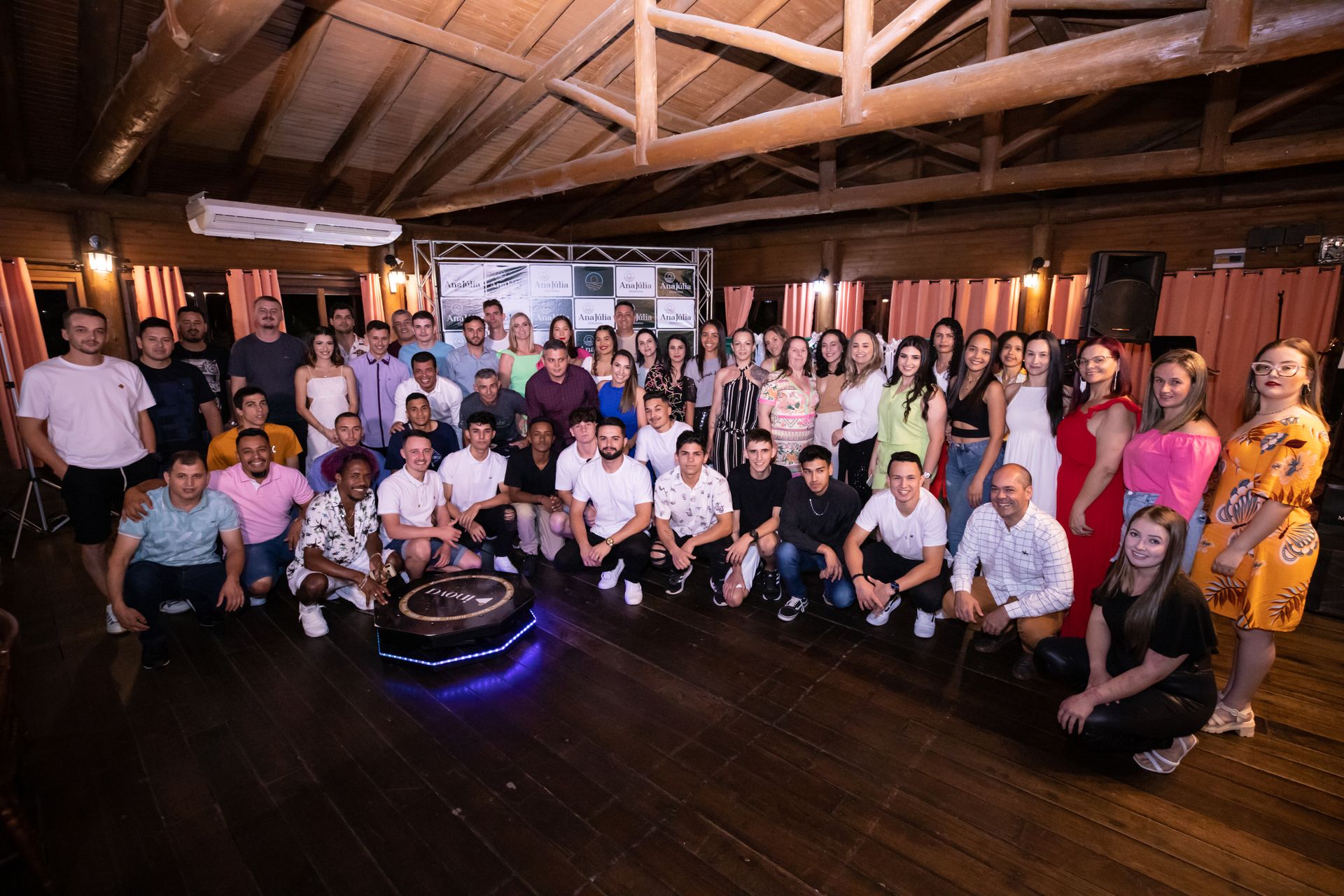 Ana Júlia - Confraternização - 2 - 0