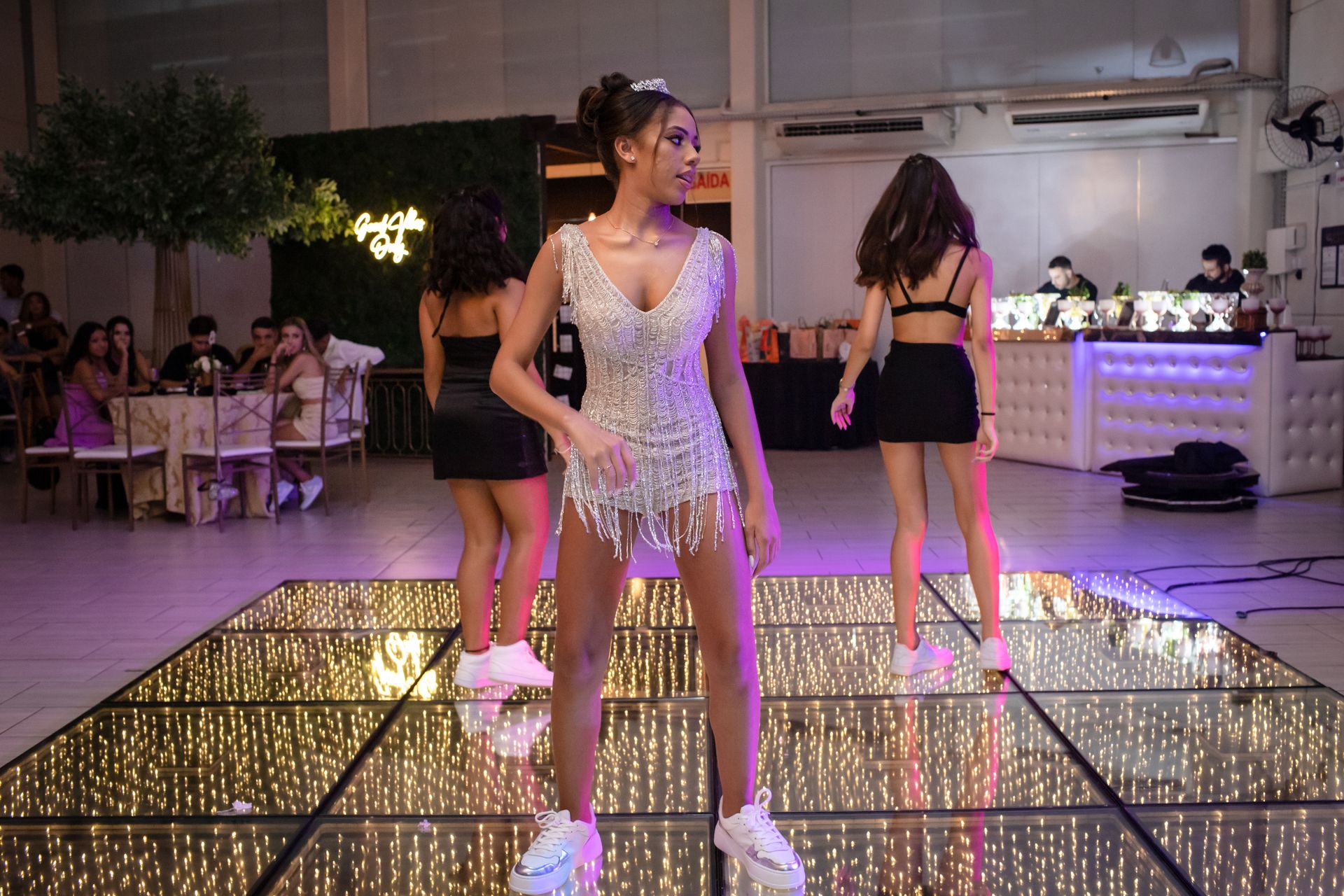 15 anos - Thayná - 2 - 1