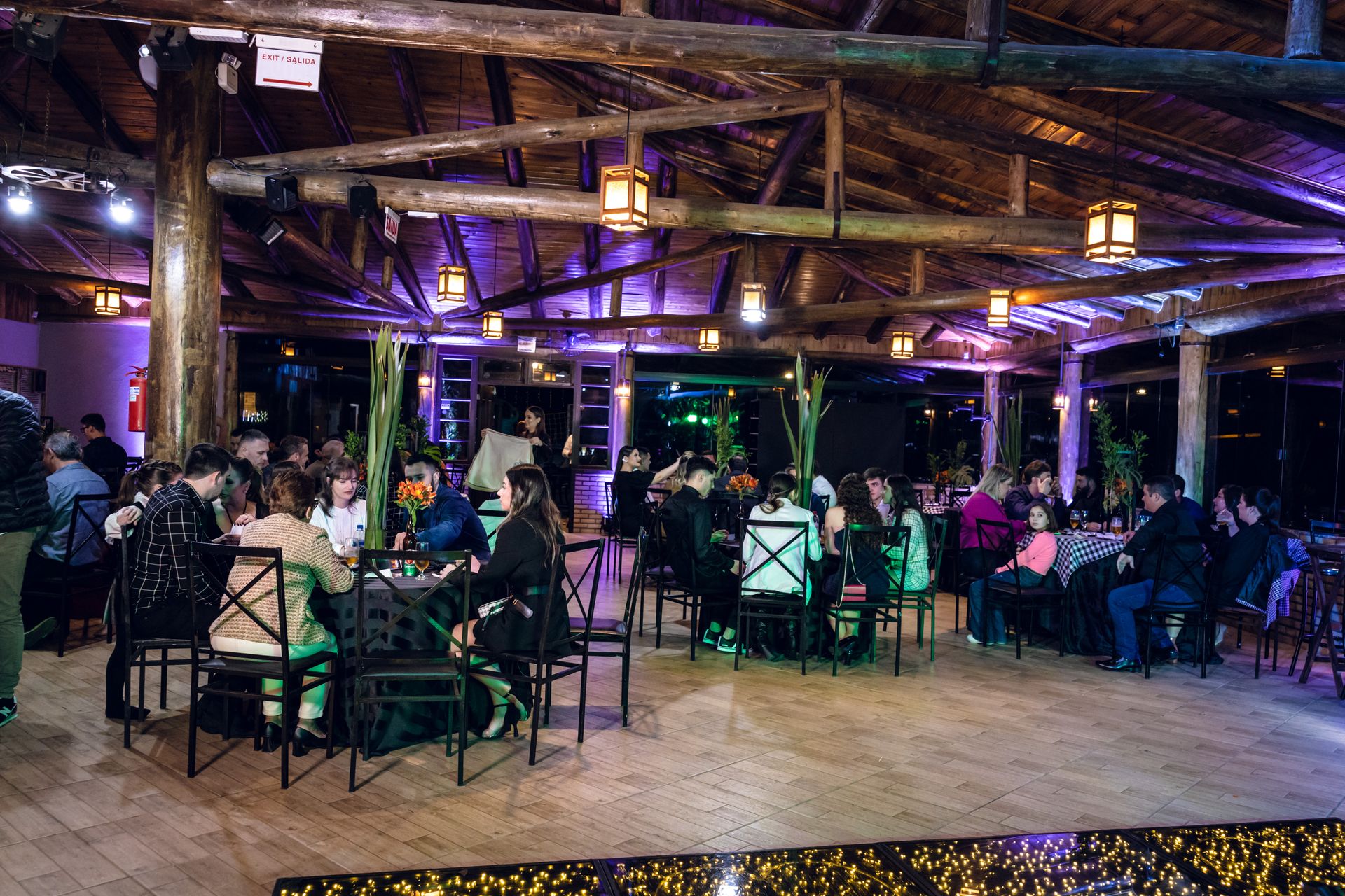 Gustavo - 18 anos - 2 - 2