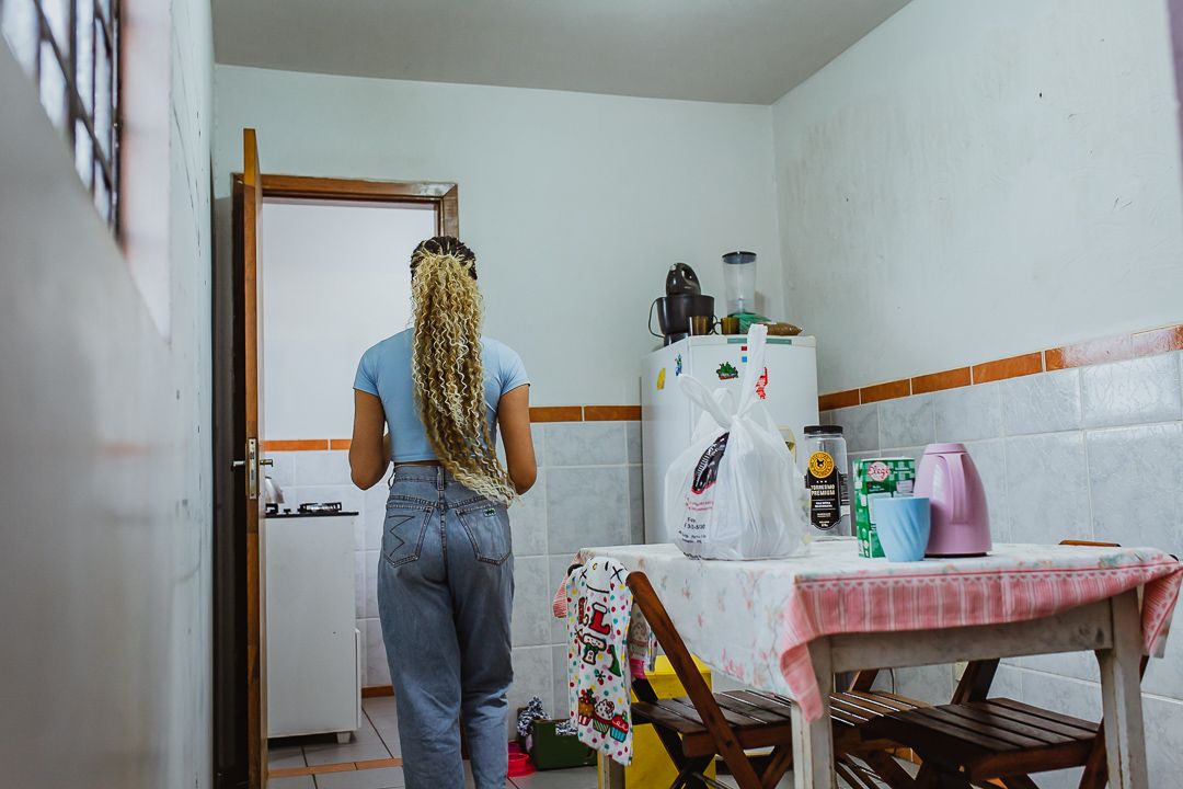 Olga Moon - Visita de Família - 1 - 16