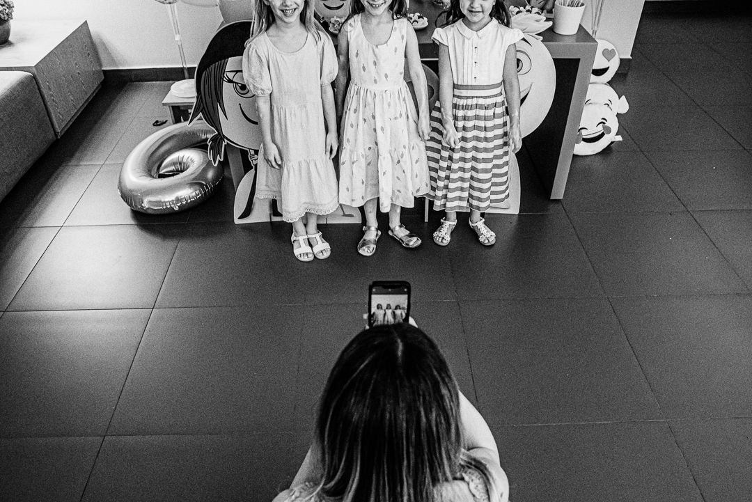 The Photographers - 1 - 2