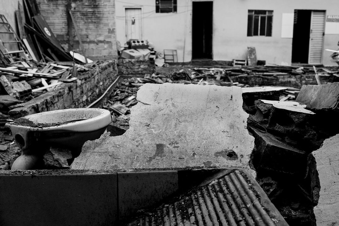 Tamili da Silva - As Tantas Mulheres que nos Habitam. - 1 - 15