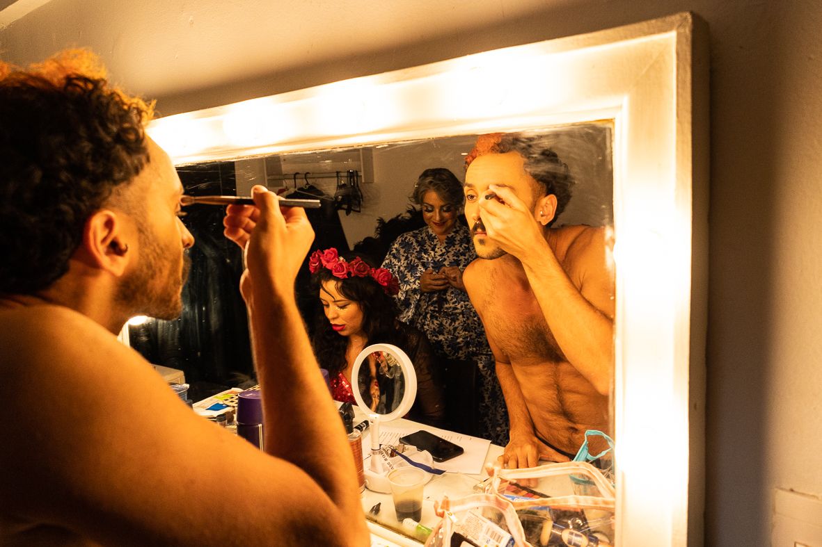 Noite Burlesca de um Certo Cabaré Carioca. - 1 - 2