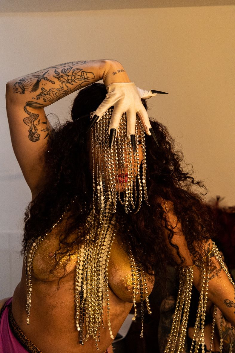 Noite Burlesca de um Certo Cabaré Carioca. - 1 - 6