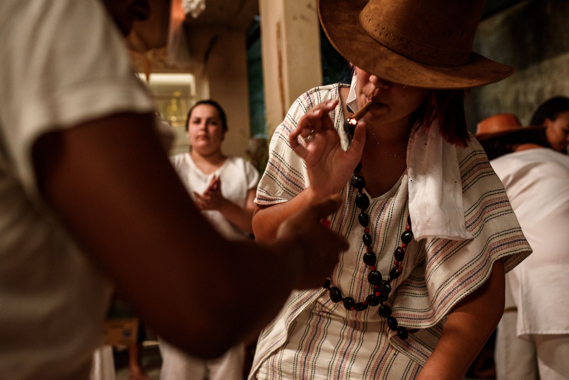 ERASURE : a cultural catalogue and descent repair in Minas Gerais, that deals with the conflicts of 'social whitening' and neglect of Brazilian History since the times of slavery. By Monique Olive - 2 - 13