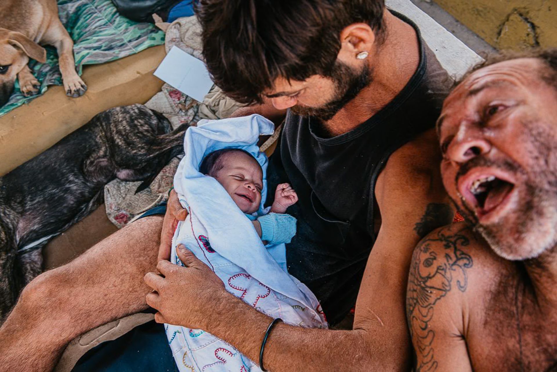 SOCIAL MAKE-UP:  The reflex of the urban crisis in major cities of Brazil by Ana Montez - 2 - 25