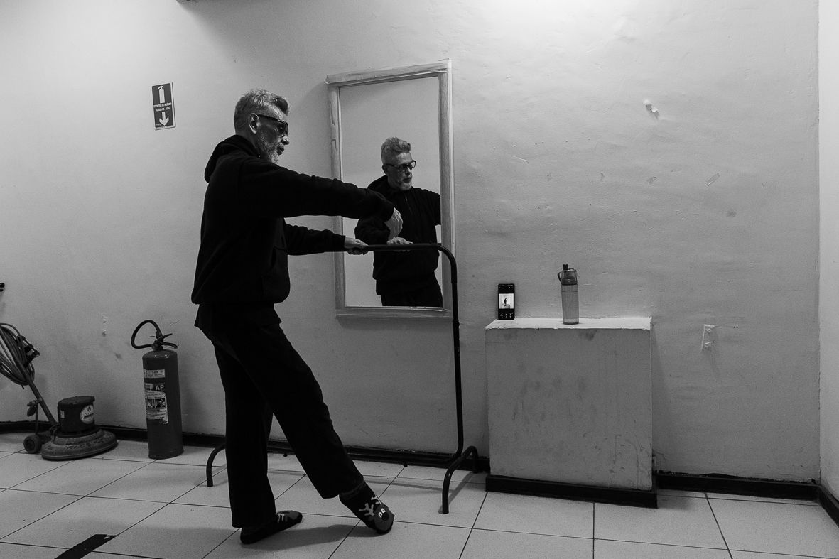 EXPIRATION DATE: The backstage of the Ageism in the Dance Scene in Brazil by Carol Pires - 2 - 37