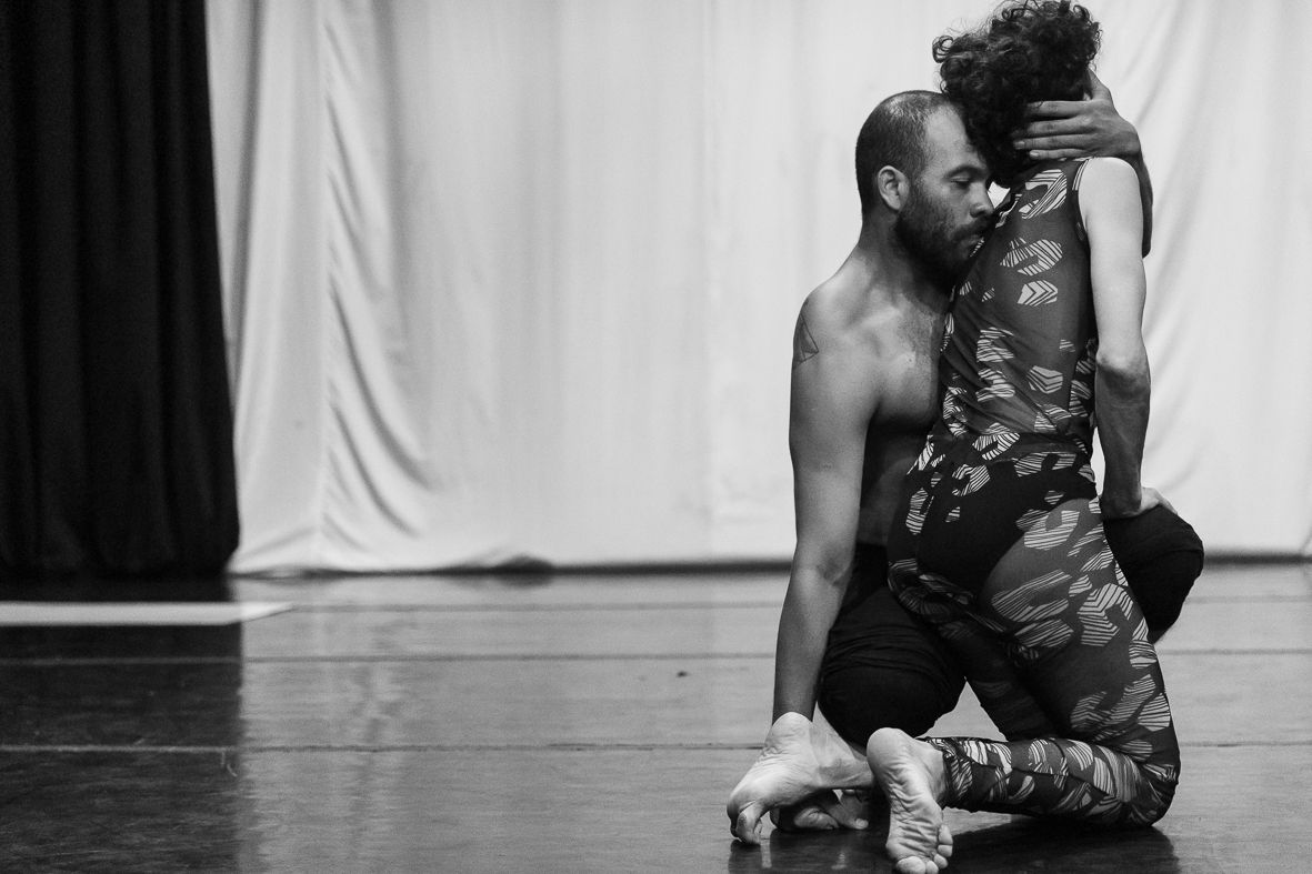 EXPIRATION DATE: The backstage of the Ageism in the Dance Scene in Brazil by Carol Pires - 2 - 14