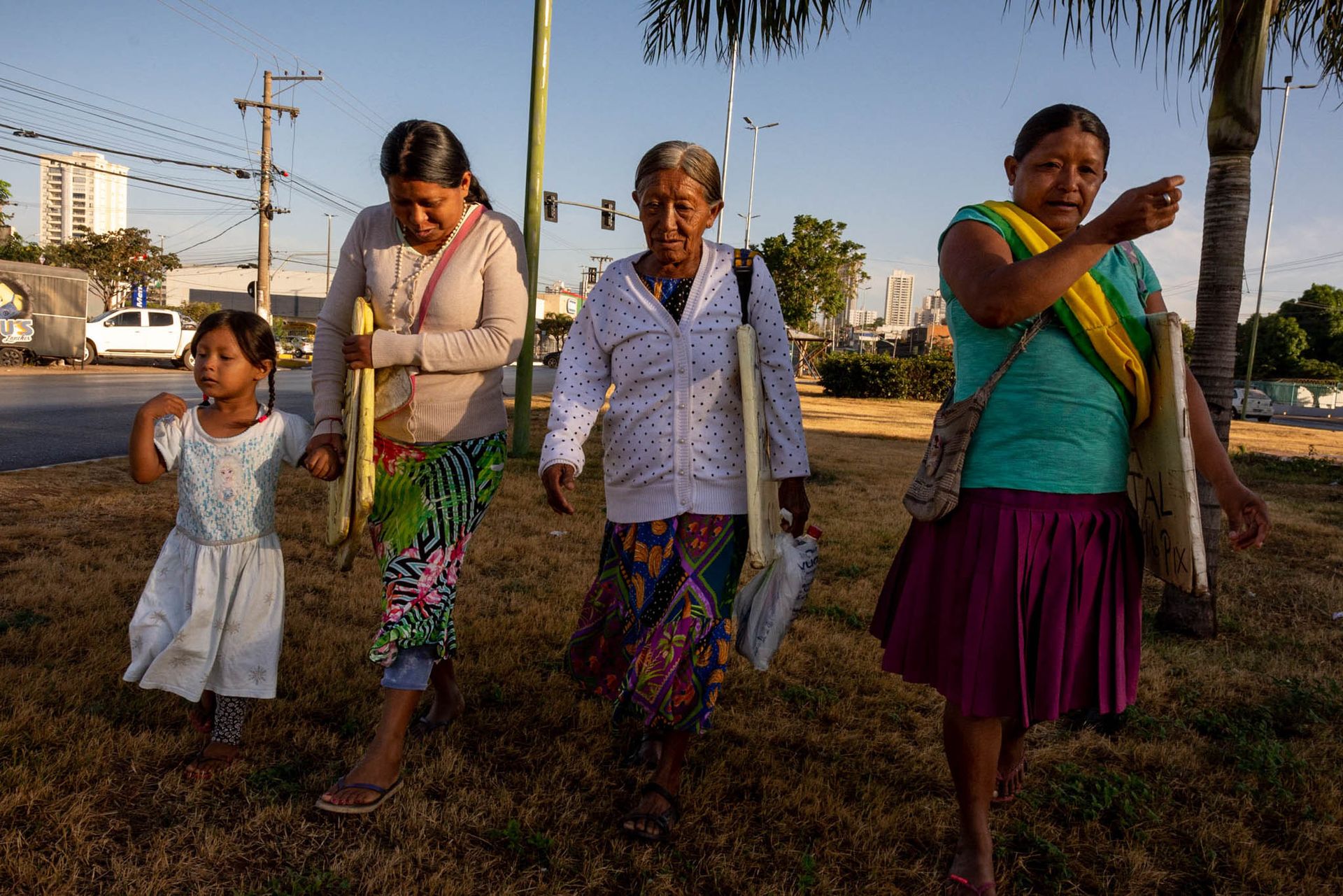 WARAO by Pri Ribeiro and the migratory emergency crisis of the indigenous population from Venezuela to Brazil - 2 - 22