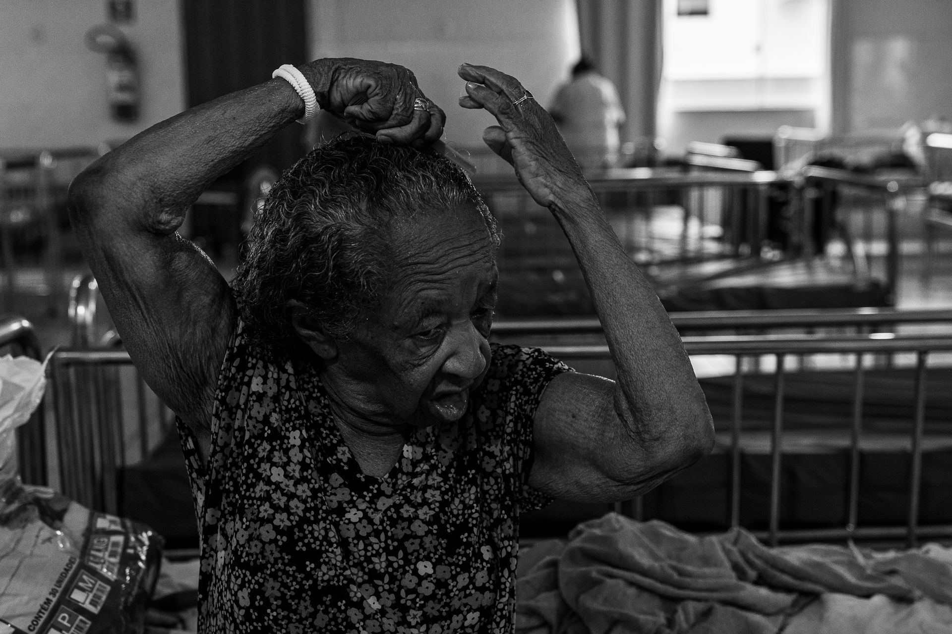 THE LAST STATION by Pri Ribeiro-  long-term care facilities and the challenges to ensure quality of life to older adults dealing with economic and mental vulnerabilities . - 2 - 48
