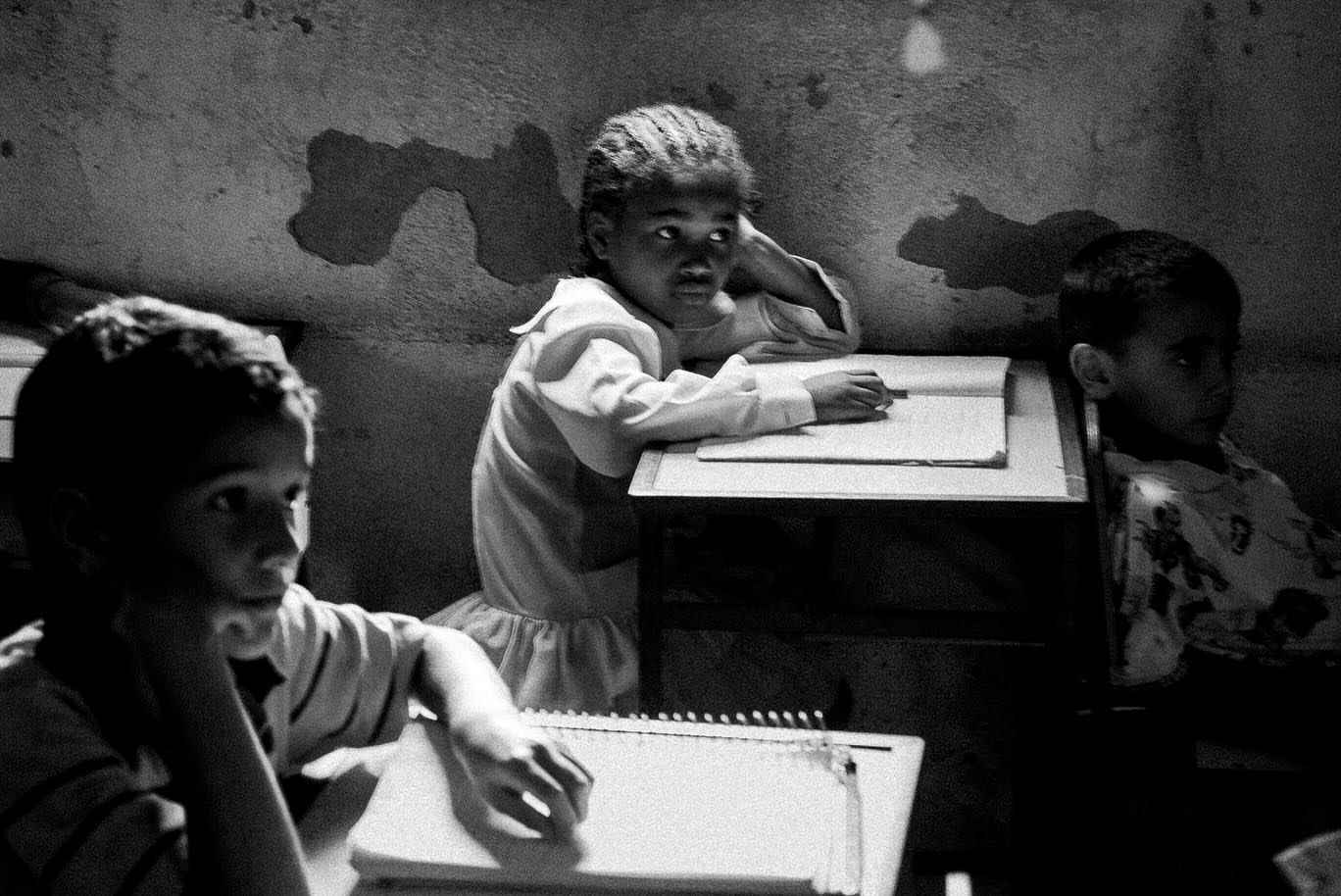 The Human Vulnerability and Power in Photography - 3 - 1