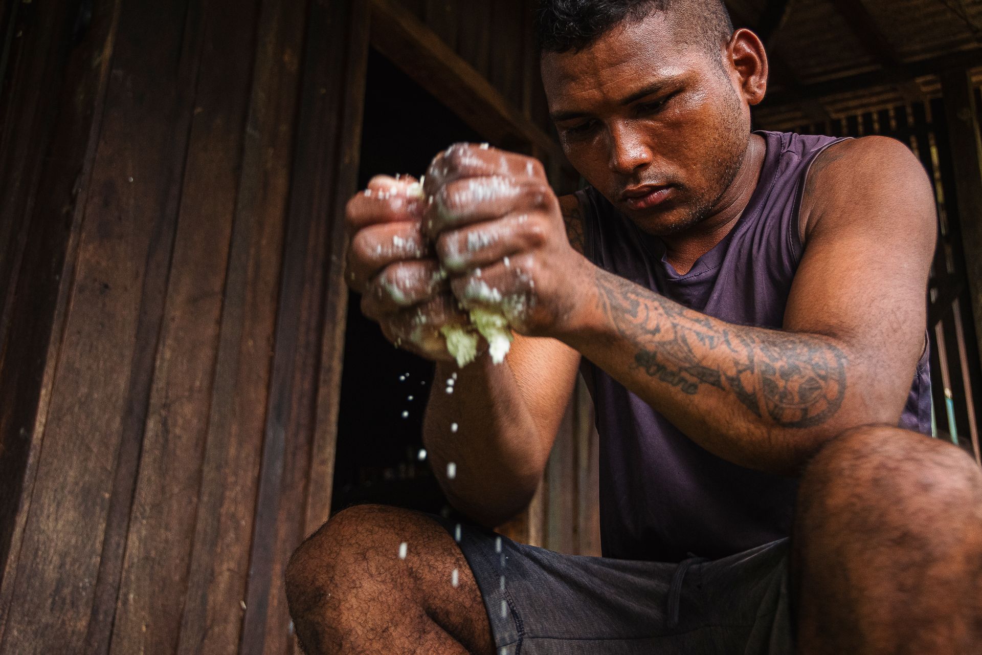 NORTHERN BRAZIL: IDENTITY UNDER CLIMATE PRESSURE a long term investivagion of silent effects of the new transformative landscape of the North of Brazil dealing with its endangered traditions, ecosystems and human stories by Nádia Borborema - 2 - 0