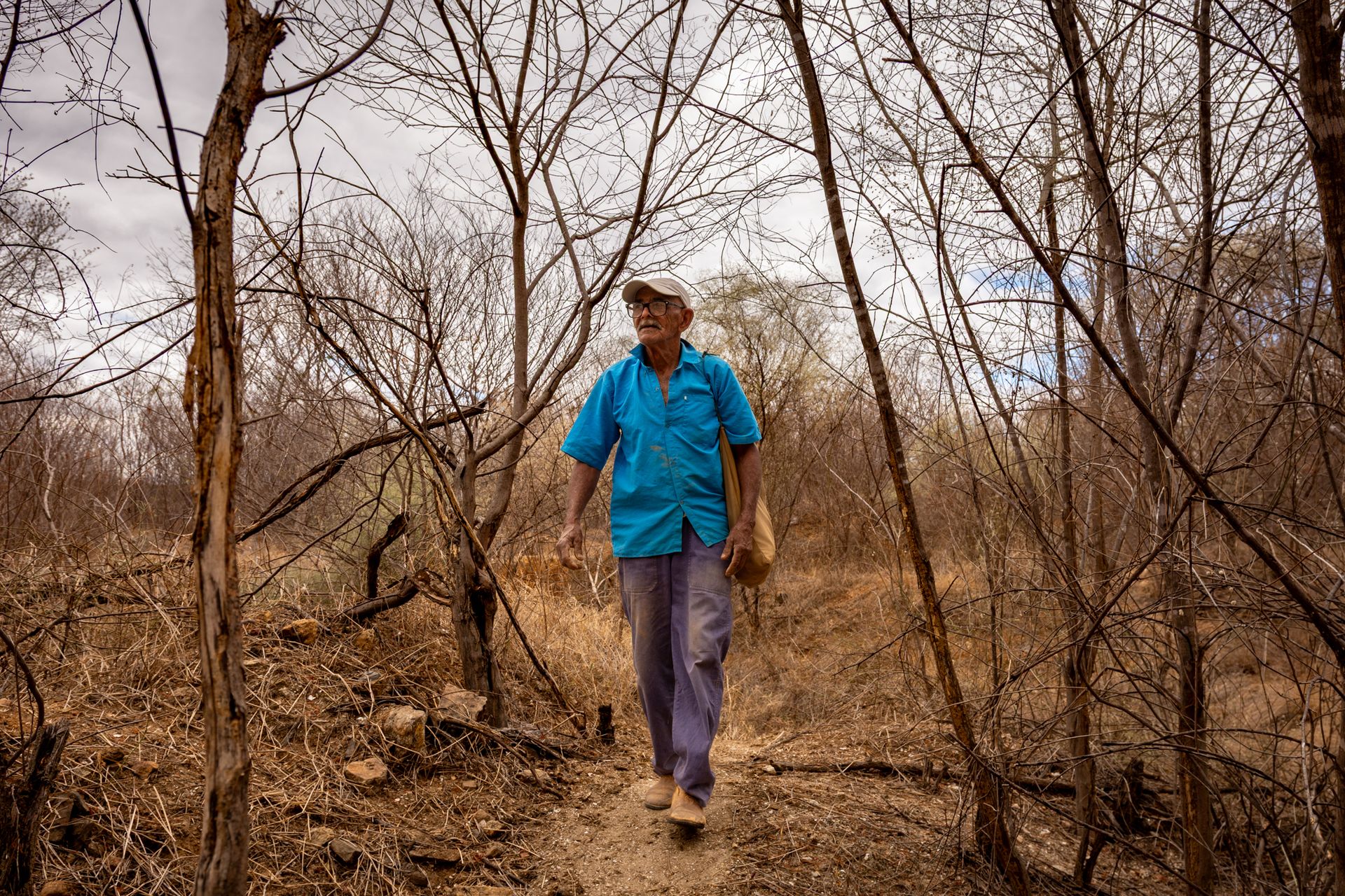 THE HUMAN AND ENVIRONMENTAL COST OF LITHIUM:A long-term investigation into the silent environmental and social challenges surrounding lithium extraction in Brazil, by Priscila Ribeiro. - 2 - 39