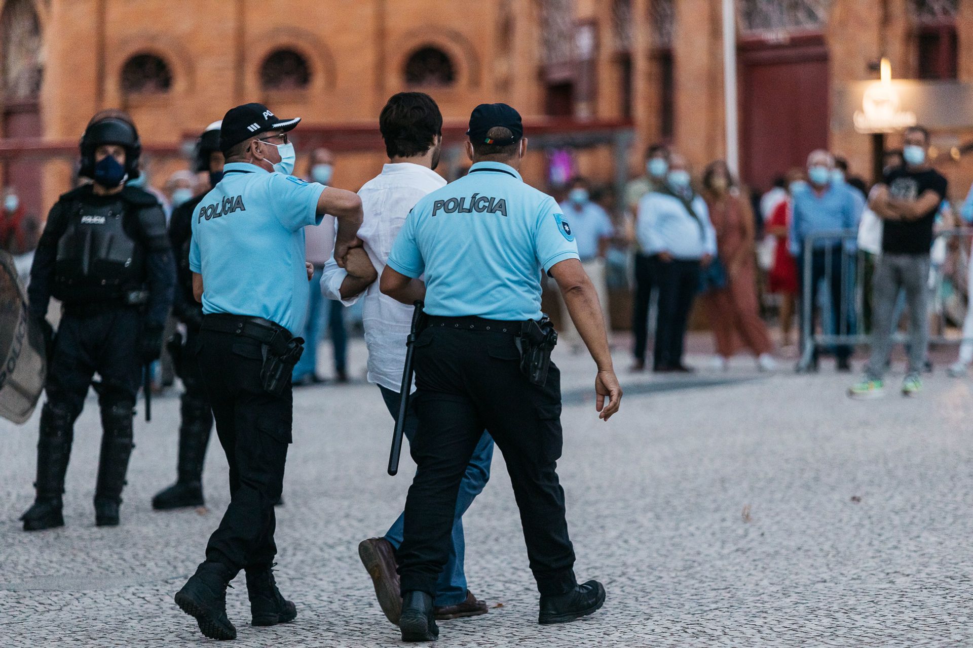 Manifestação IRA - 2 - 0