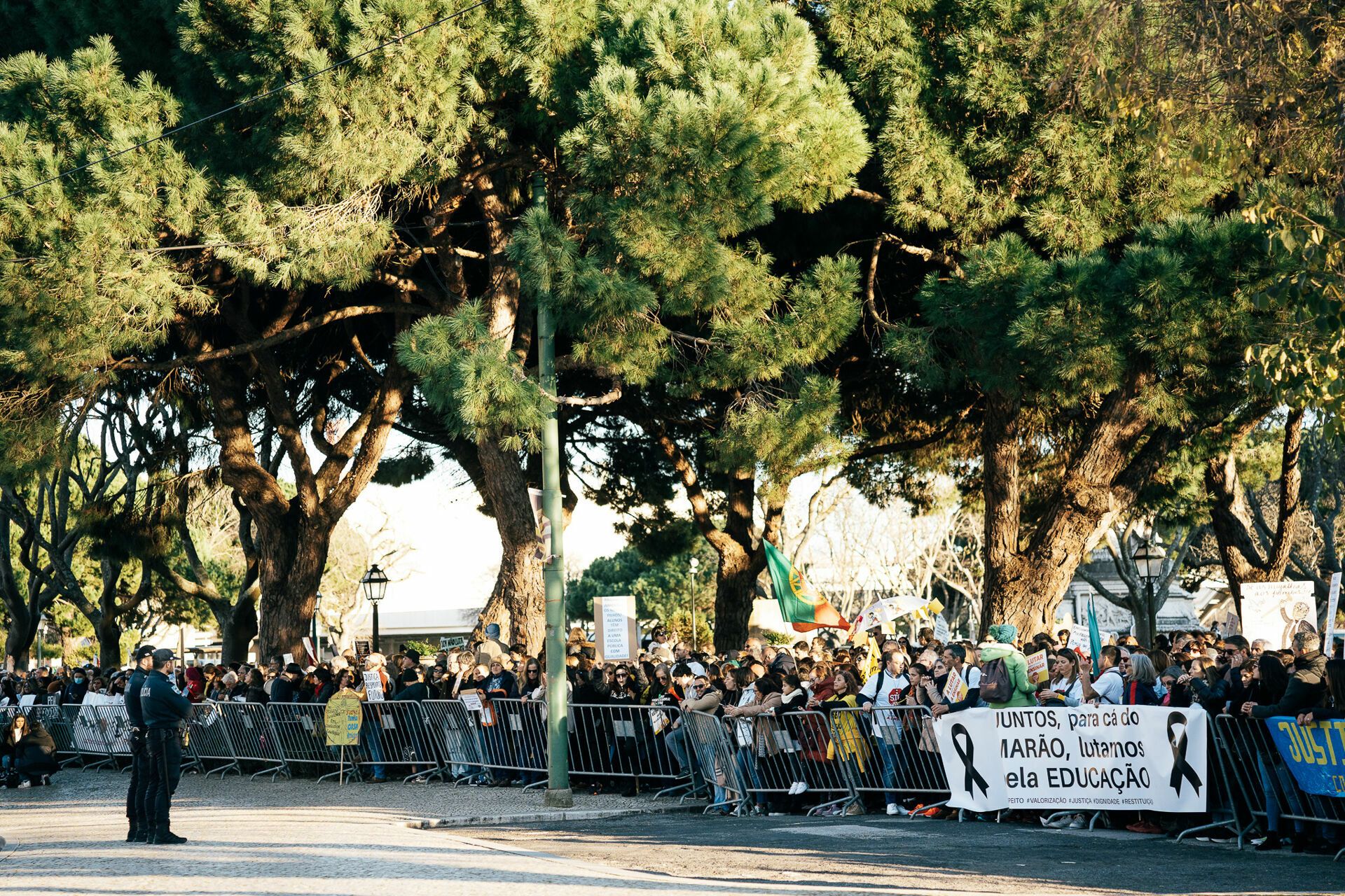 Marcha Pela Escola Pública - 2 - 0