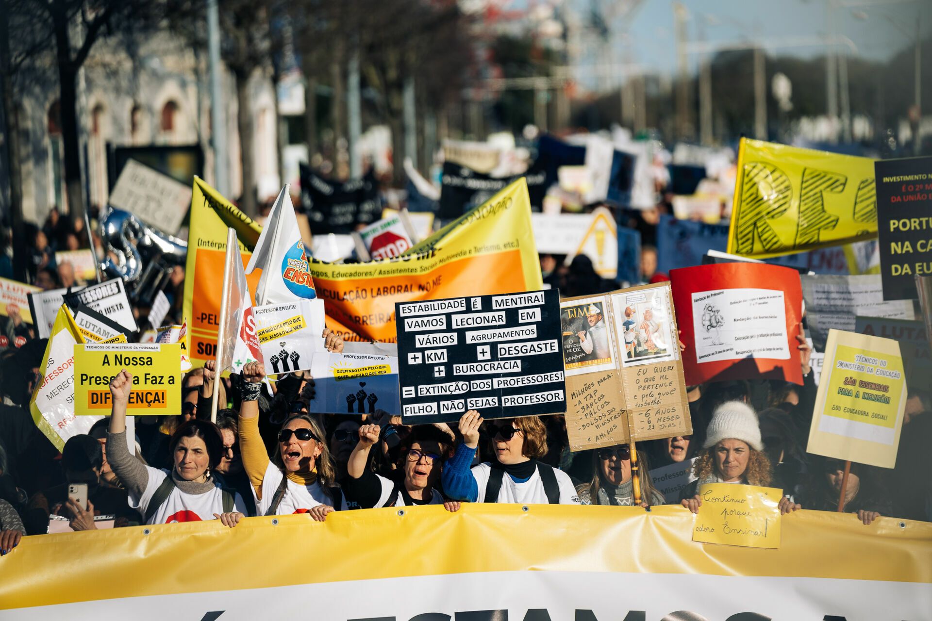 Marcha Pela Escola Pública - 2 - 0