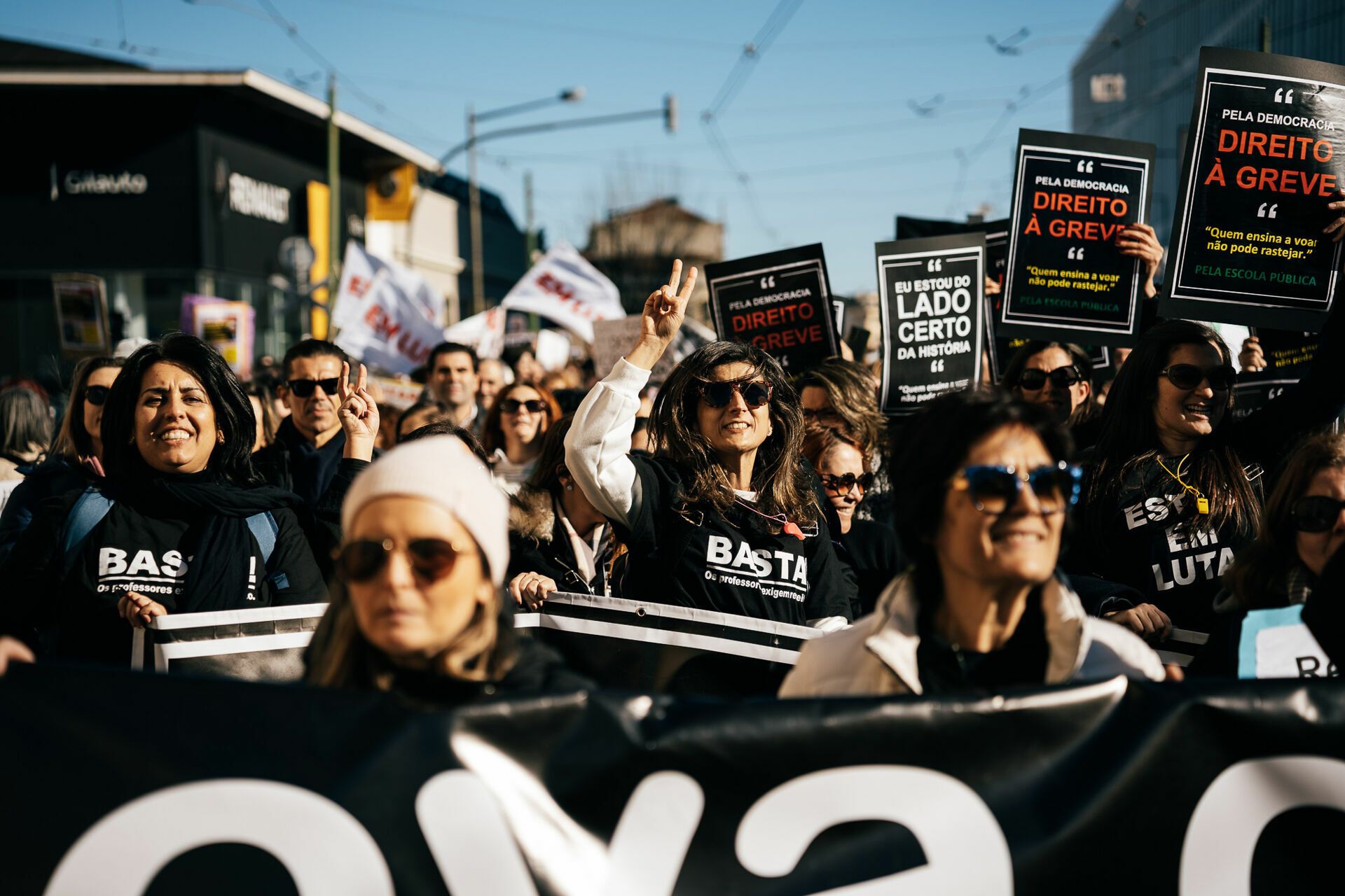 Marcha Pela Escola Pública - 2 - 0