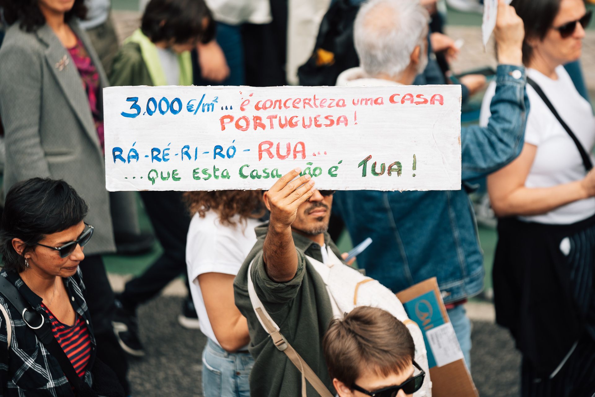Confrontos em Manifestação em Lisboa - 2 - 0