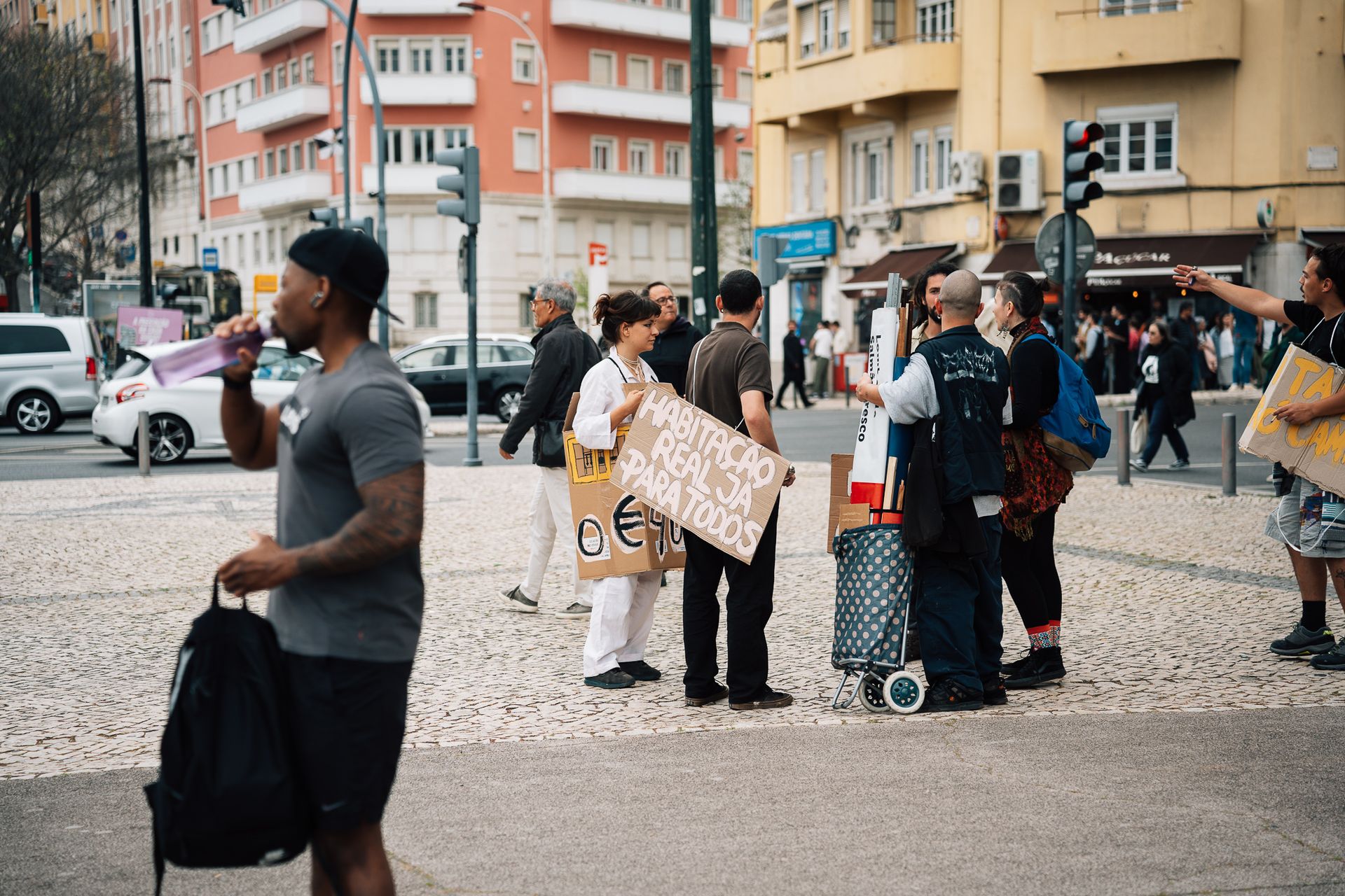 Manifestação "Casa Para Viver" - 2 - 0