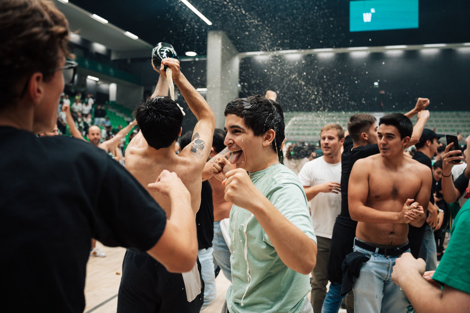 Sporting C.P // Tricampeão Nacional FutSal - 2 - 0