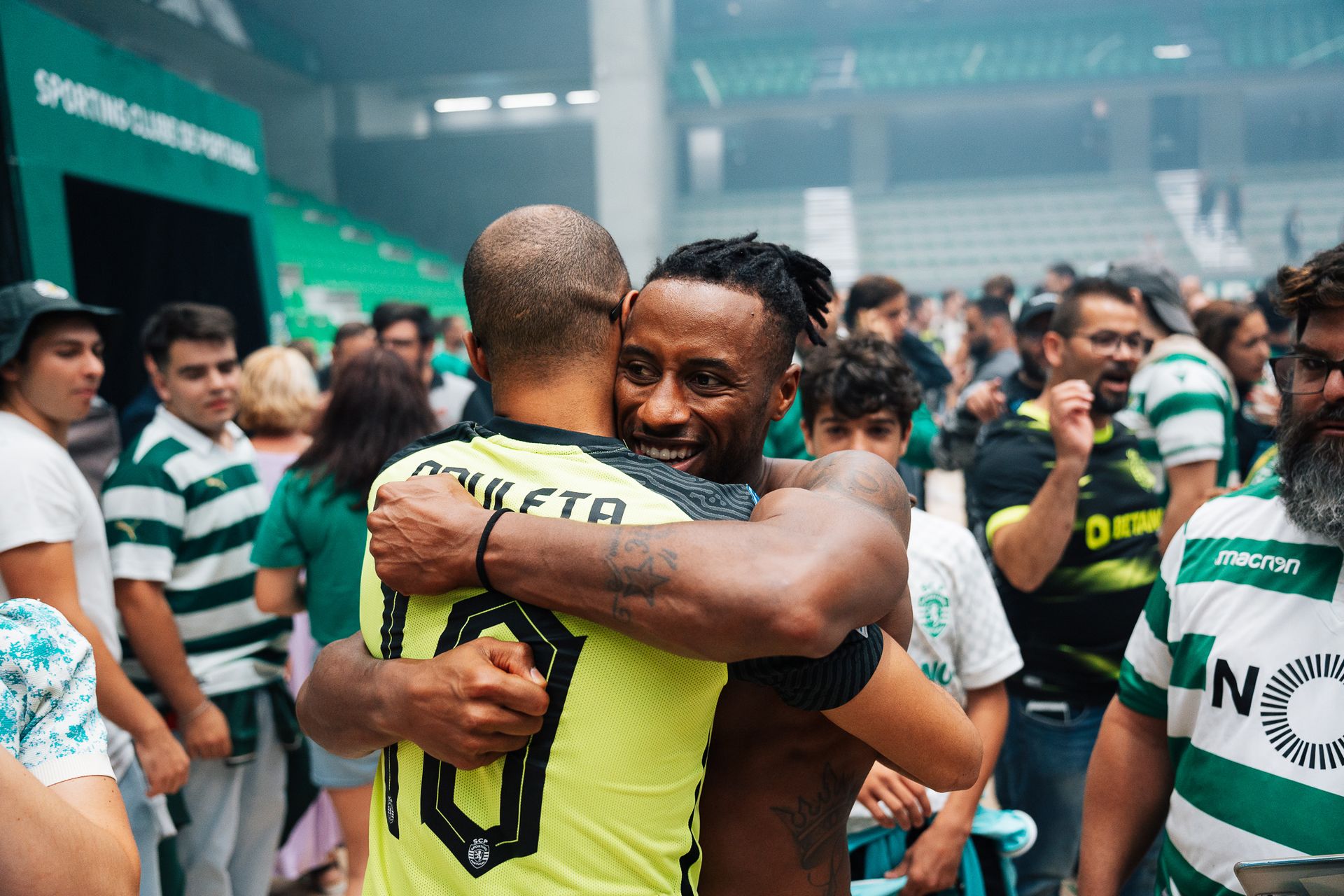 Sporting C.P // Tricampeão Nacional FutSal - 2 - 0