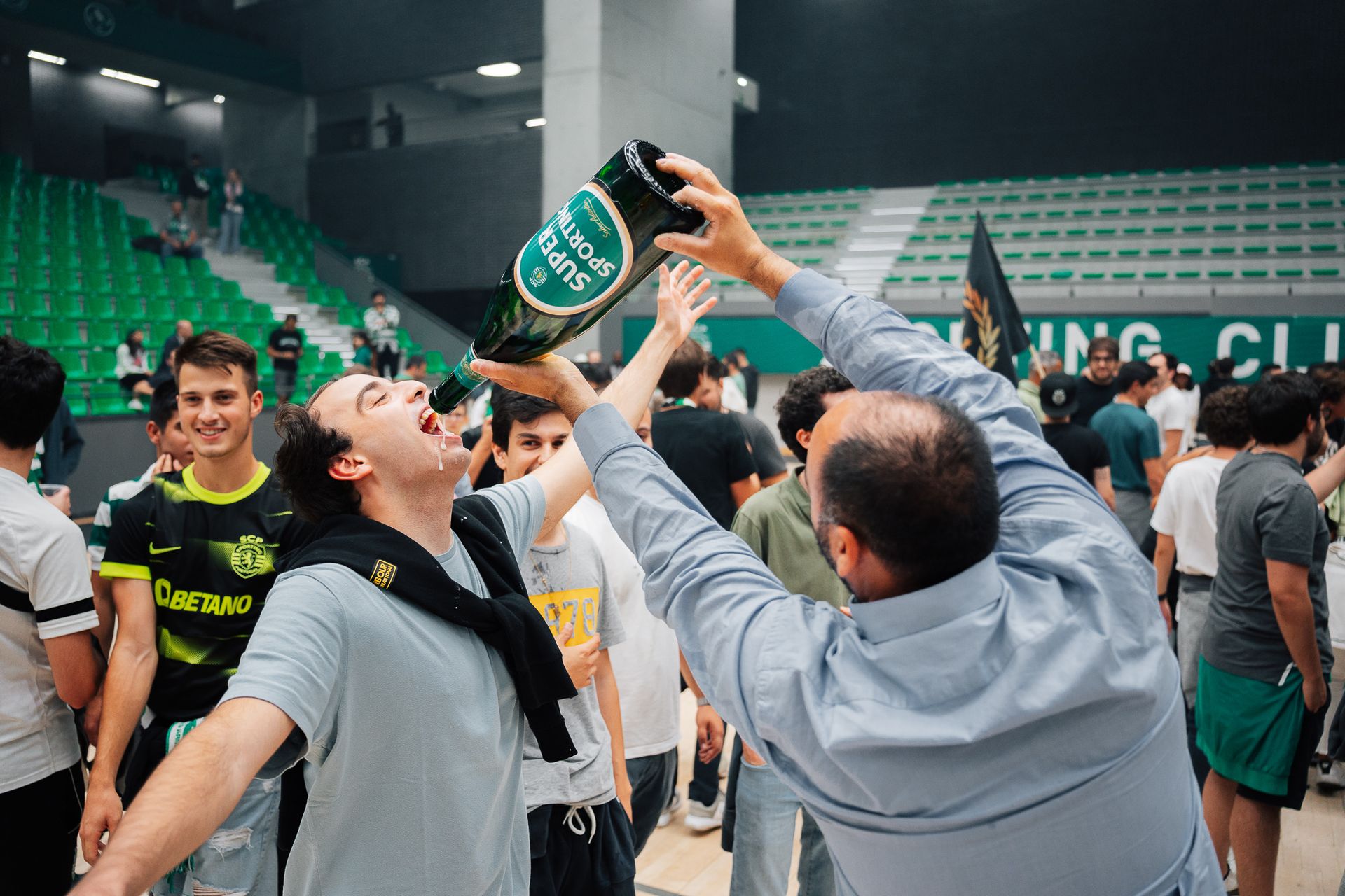 Sporting C.P // Tricampeão Nacional FutSal - 2 - 0