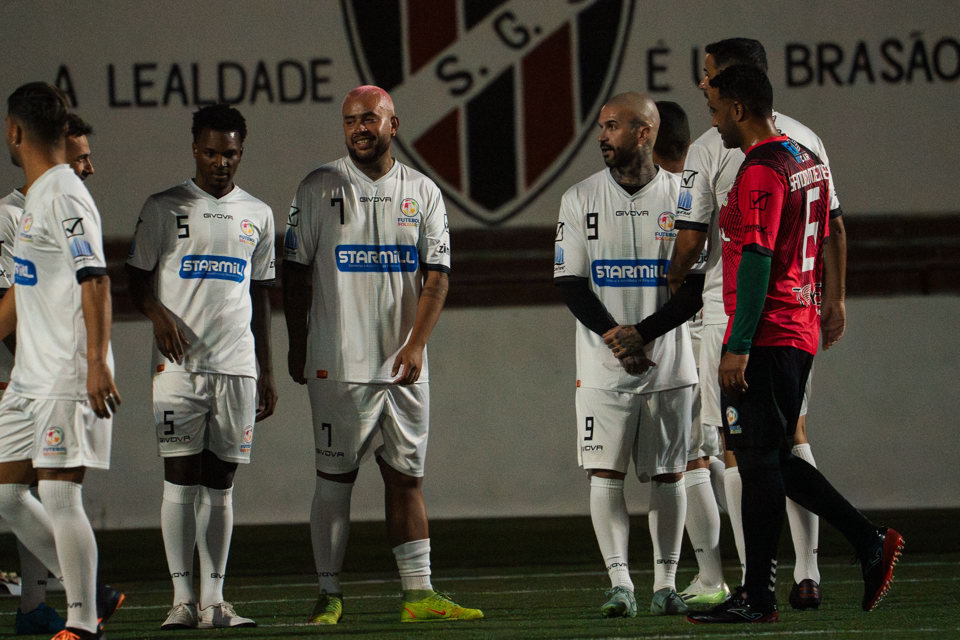 Futebol Solidário no Estádio do Sacavém - 2 - 0